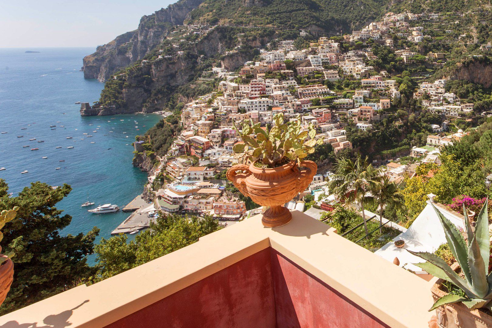 AMALFIKÜSTE, LUXUSVILLA MIT MEERBLICK, HOCHWERTIGE WOHNUNG MIT BALKON, POOL, HAUS DIREKT AM MEER, POSITANO, RAVELLO, CAPRI