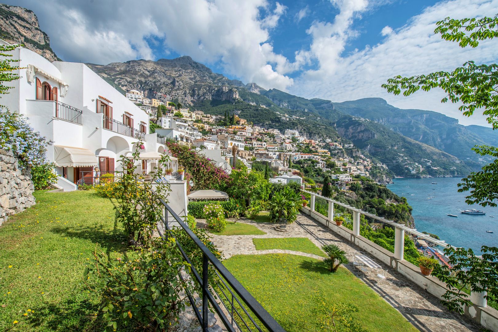 AMALFIKÜSTE, LUXUSVILLA MIT MEERBLICK, HOCHWERTIGE WOHNUNG MIT BALKON, POOL, HAUS DIREKT AM MEER, POSITANO, RAVELLO, CAPRI