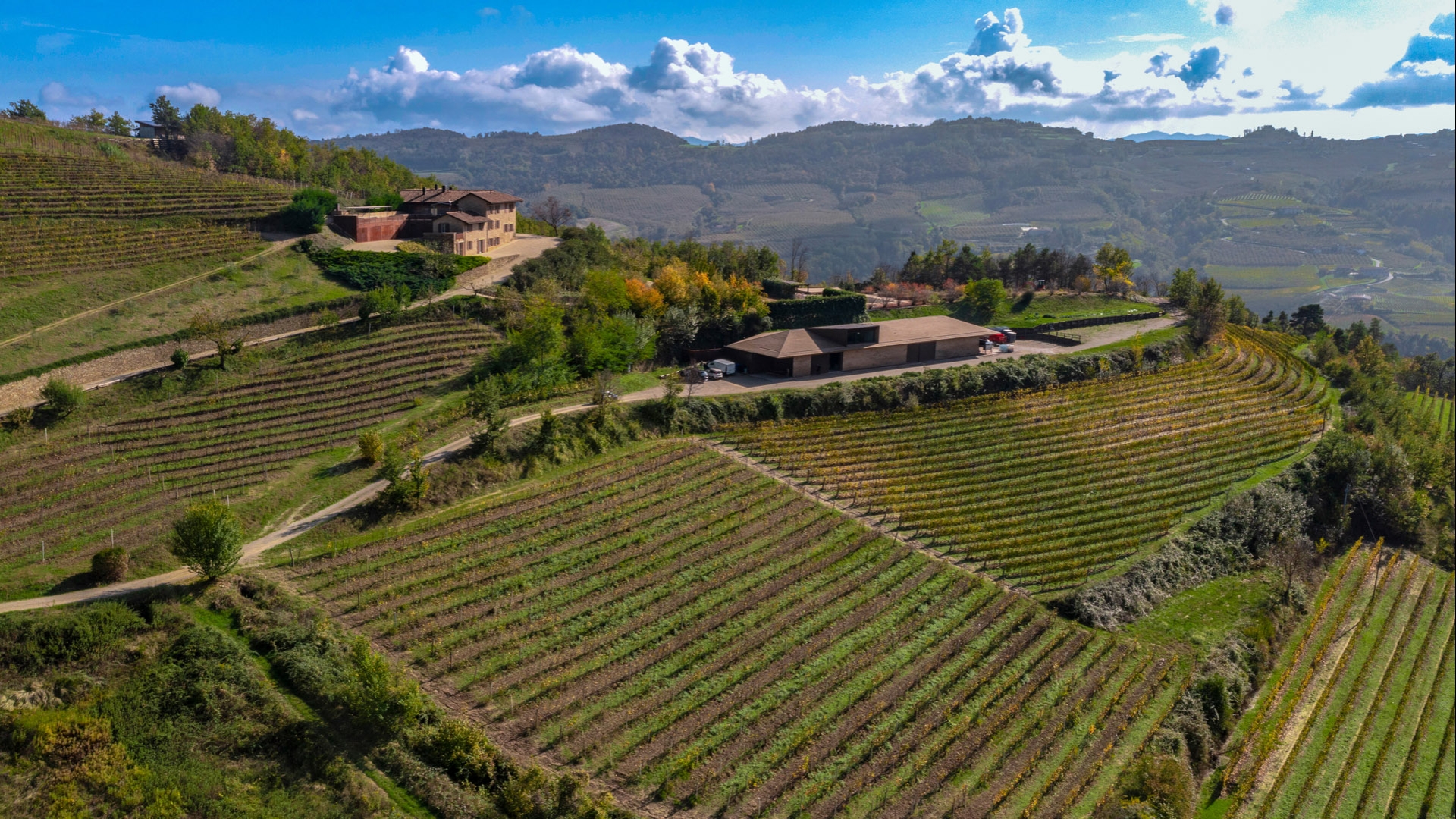 WEINGÜTER ZU VERKAUFEN IM MONFERRATO, BURGEN ZU VERKAUFEN IN PIEMONT, LANDGUT UND LANDHÄUSER ZUM VERKAUF IM MONFERRATO