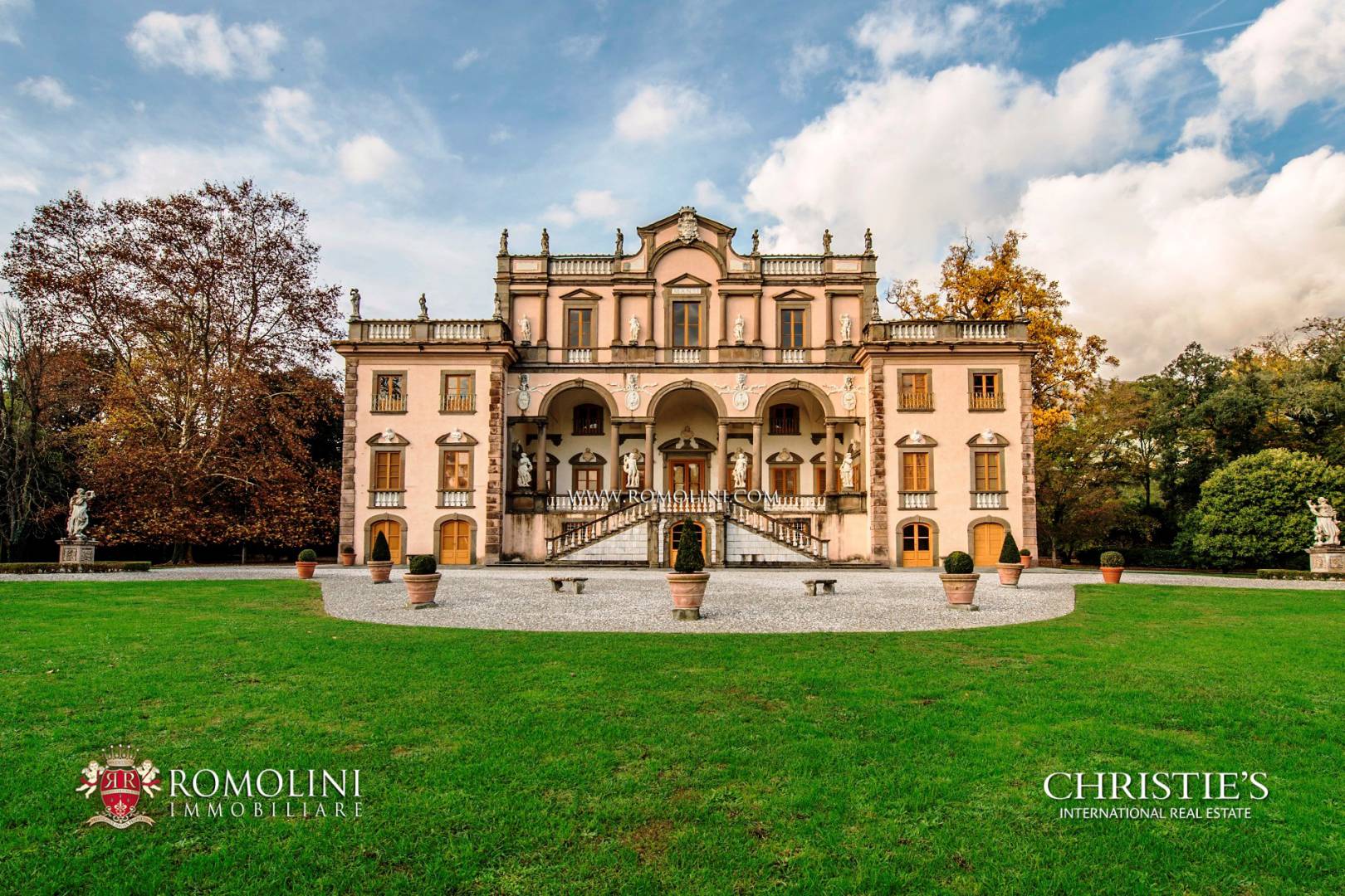 VILLA KAUFEN IN LUCCA | EXKLUSIVE IMMOBILIEN, LANDHÄUSER, VILLEN MIT MEERBLICK UND LANDGÜTER ZUM VERKAUF IN DER TOSKANA