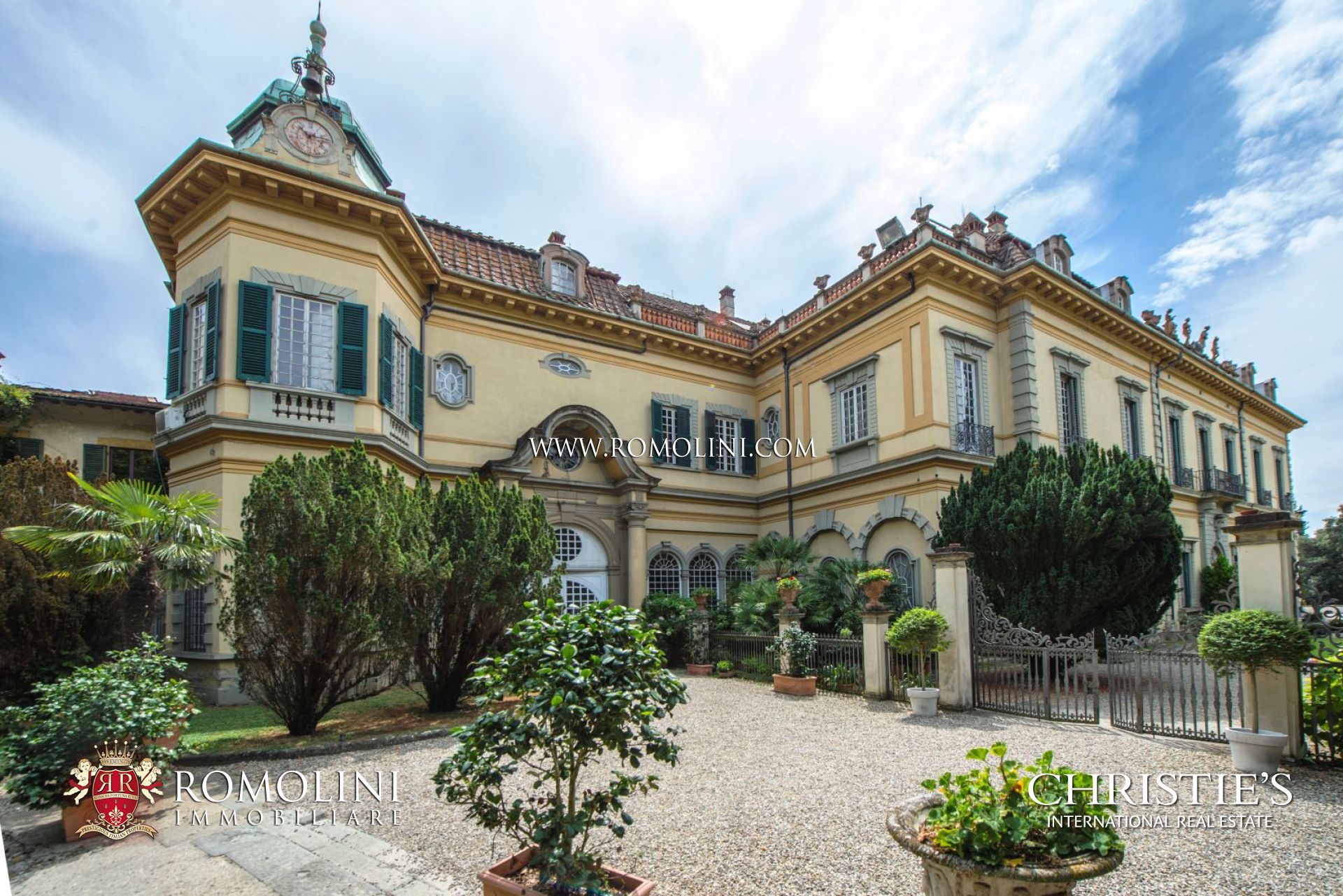 LUXUSVILLEN IN FIESOLE ZU VERKAUFEN - HISTORISCHE IMMOBILIEN MIT BLICK AUF FLORENZ