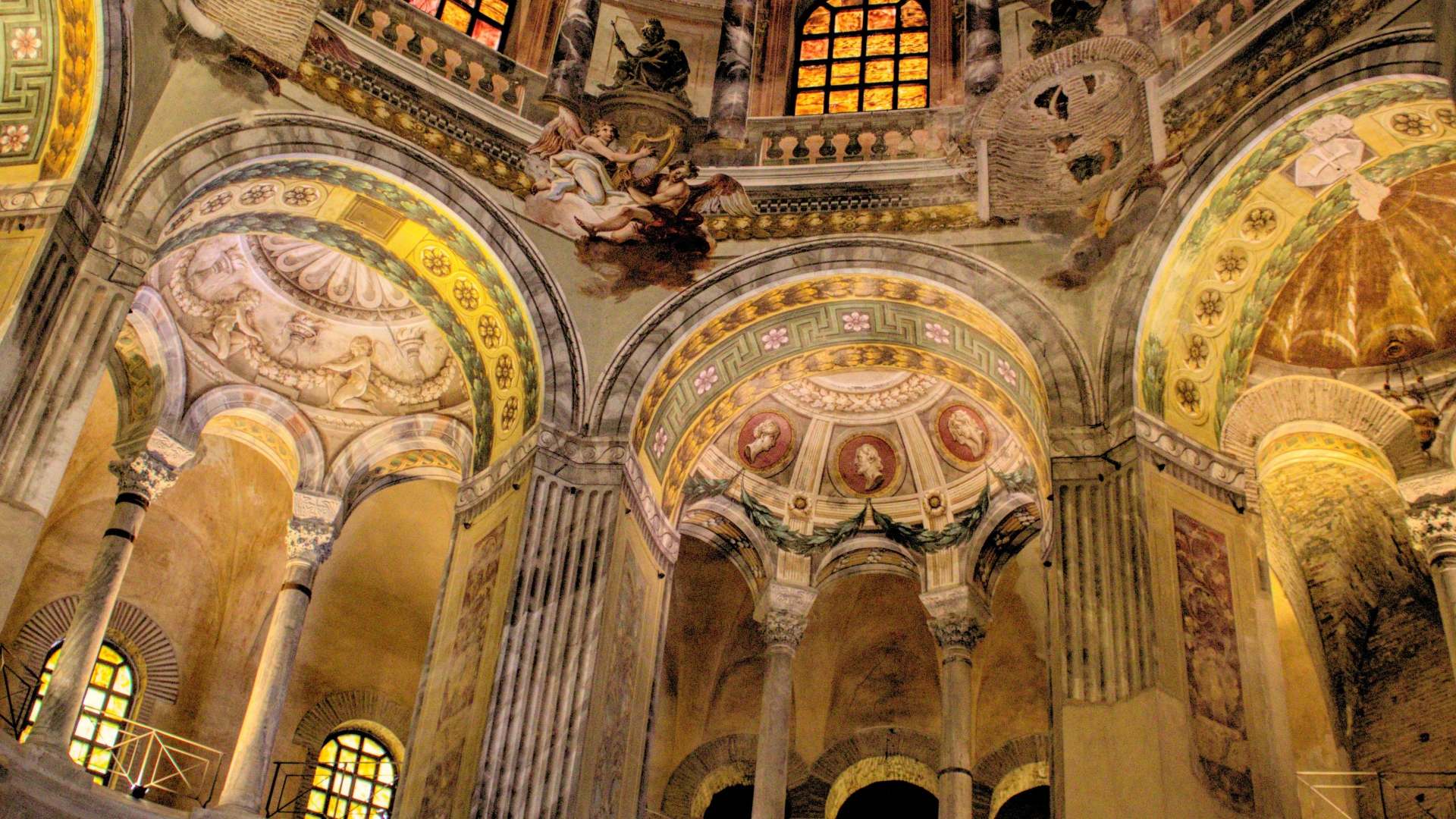 LUXUSIMMOBILIEN AM MEER ZU VERKAUFEN IN RAVENNA, ADRIAKÜSTE