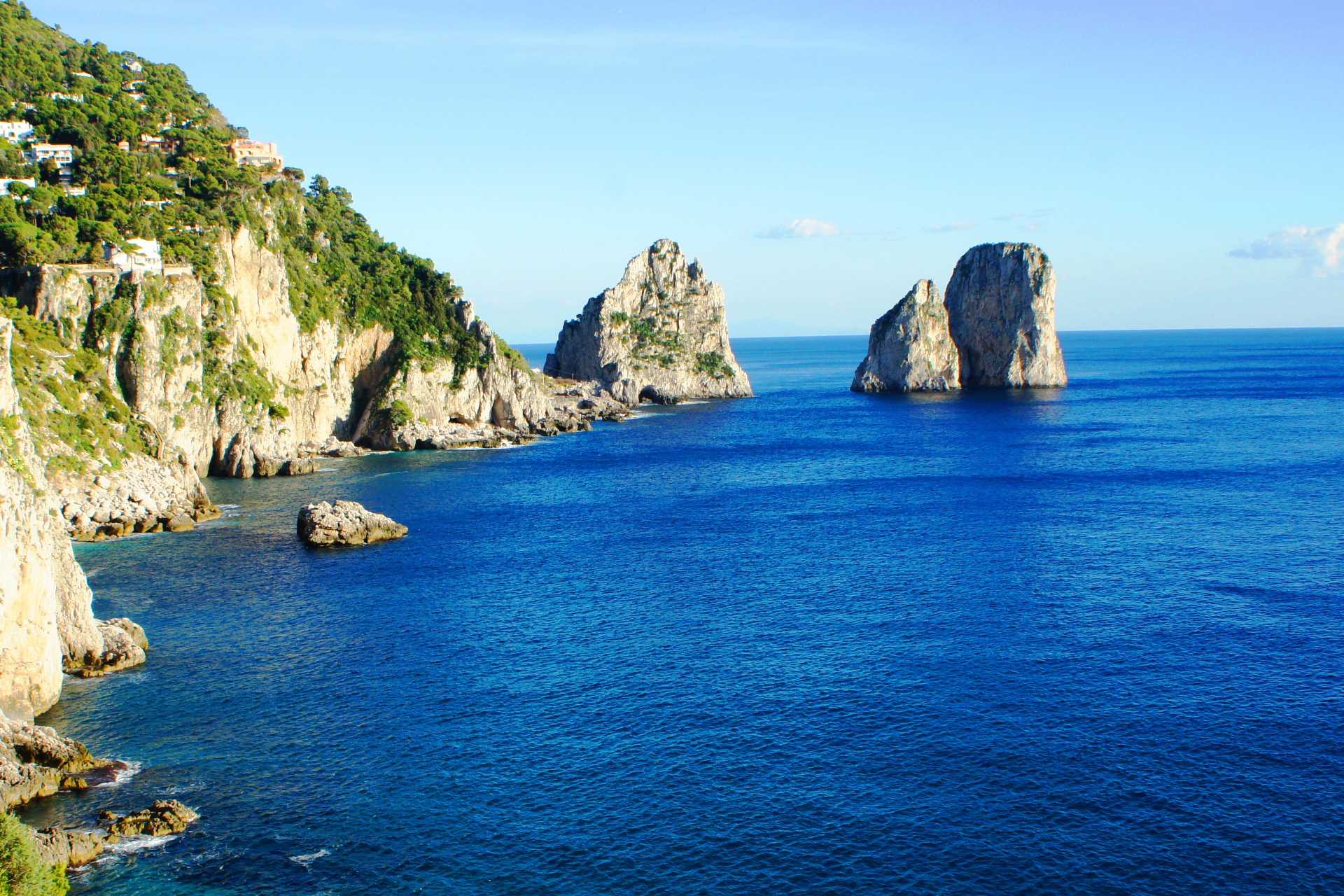 LUXURIÖSE VILLEN ZUM VERKAUF IN CAPRI, EXKLUSIVE IMMOBILIEN ZUM VERKAUF CAPRI ANACAPRI