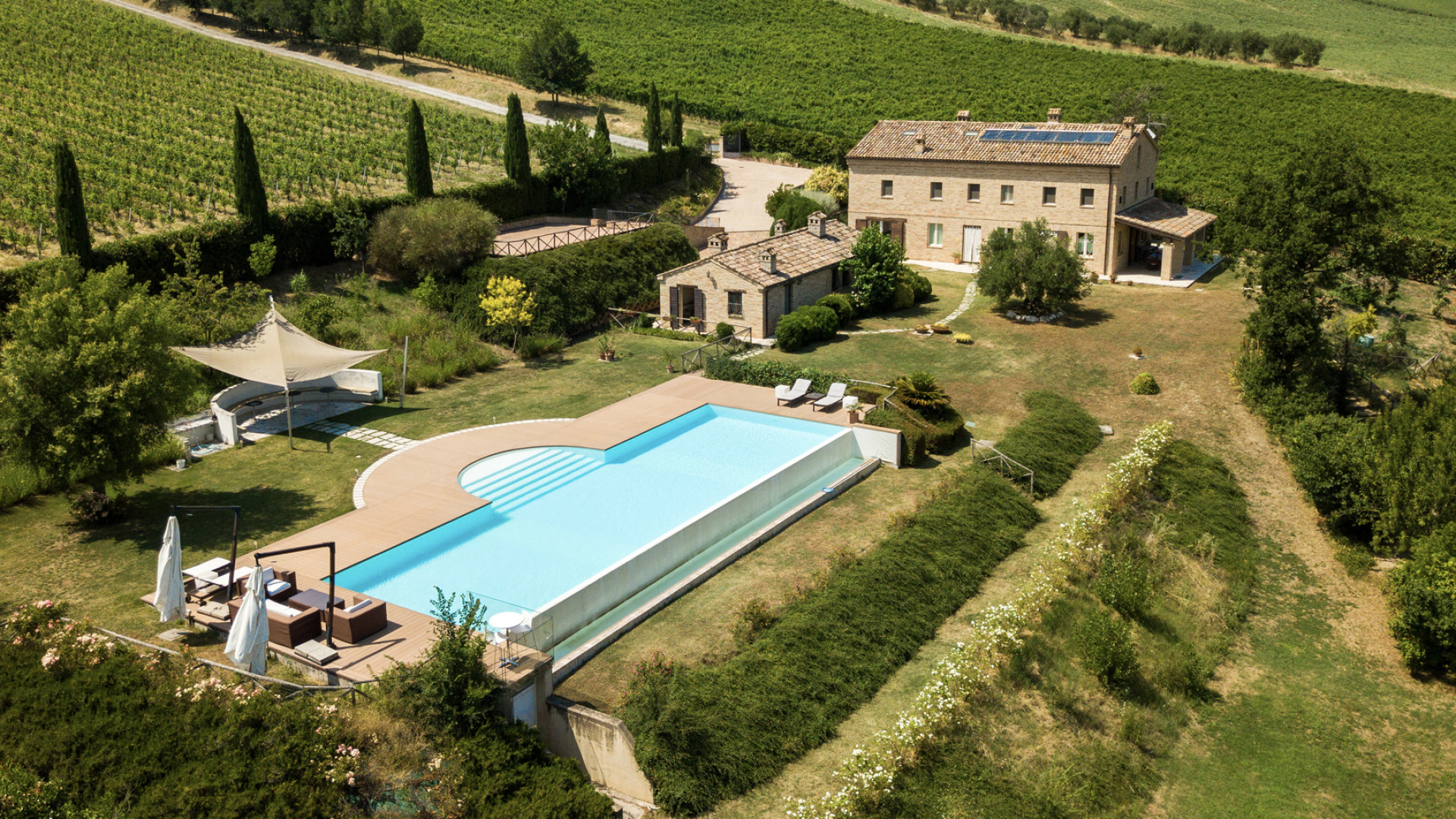 LANDHÄUSER IN DEN MARKEN ZU VERKAUFEN