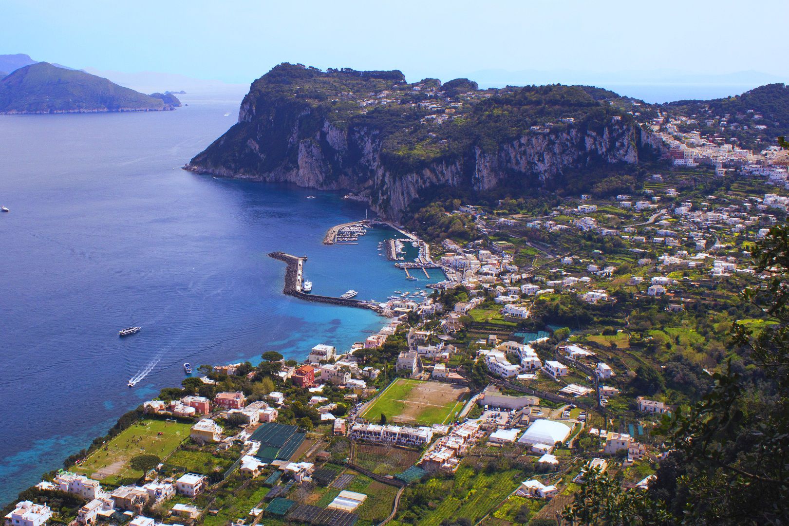 VILLA ZUM VERKAUF AUF CAPRI