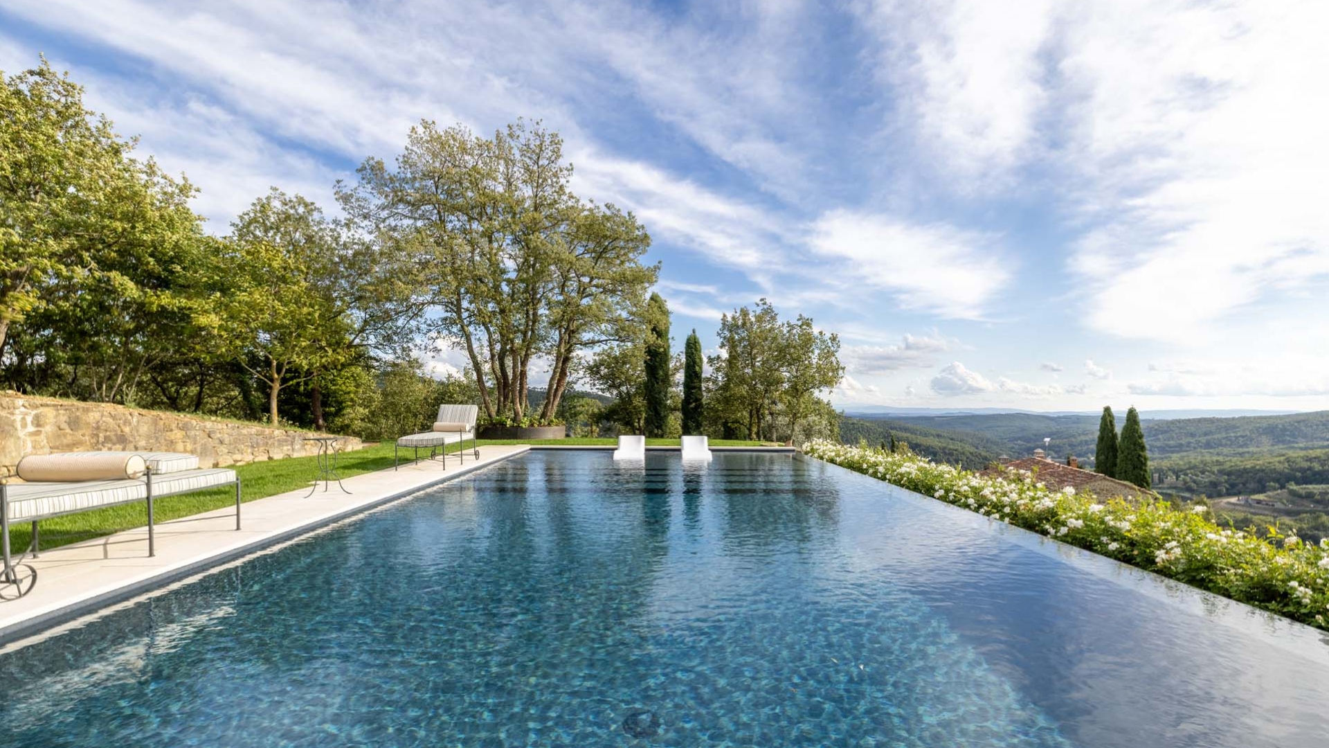 LANDHÄUSER IN DER SIENA ZU VERKAUFEN, CHIANTI, VAL'ORCIA, CRETE SENESI, VALDELSA, MONTEAMIATA, MONTALCINO