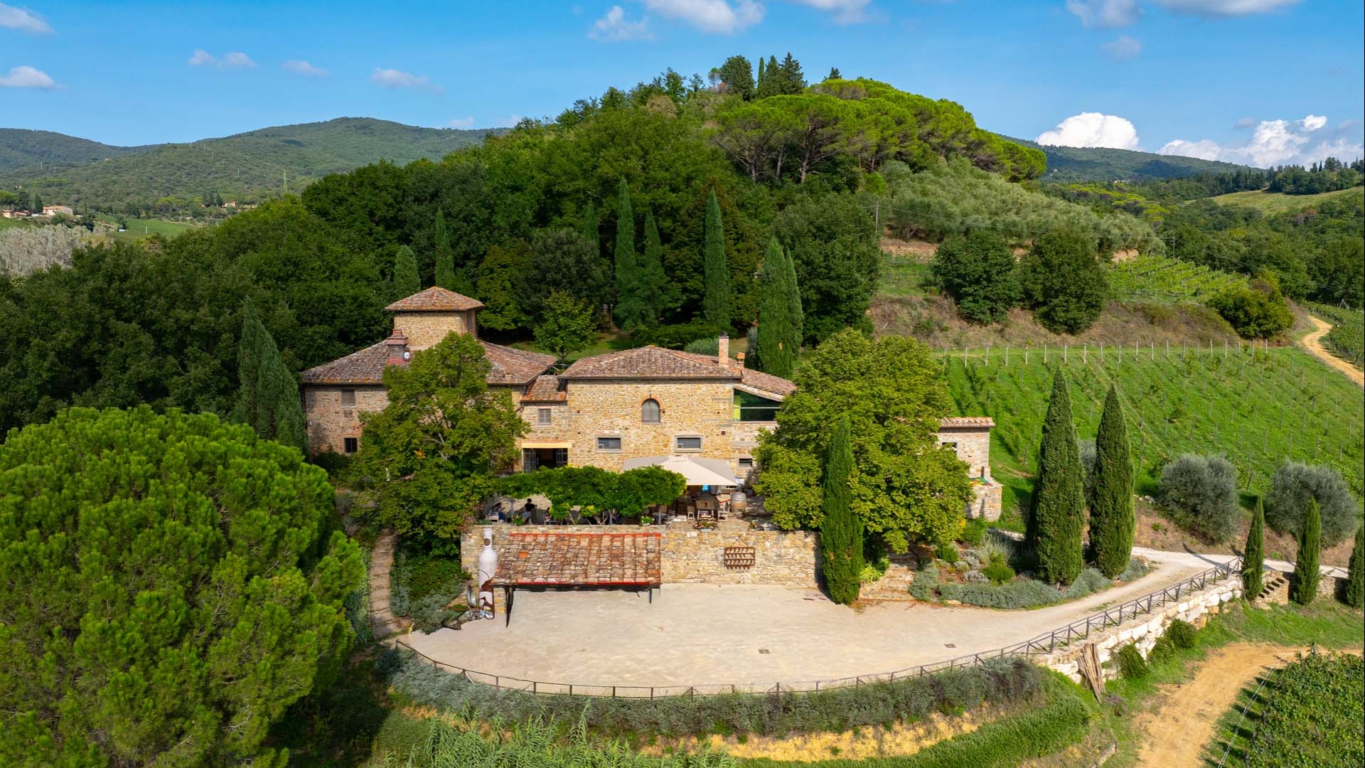 LANDHÄUSER IN DER FLORENZ ZU VERKAUFEN, CHIANTI FLORENCE, FLORENTINISCHE HÜGEL, VALDARNO, MUGELLO 