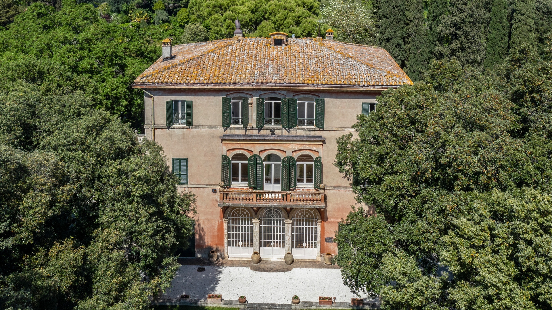 VILLA ZU VERKAUFEN IN DER UMBRIEN