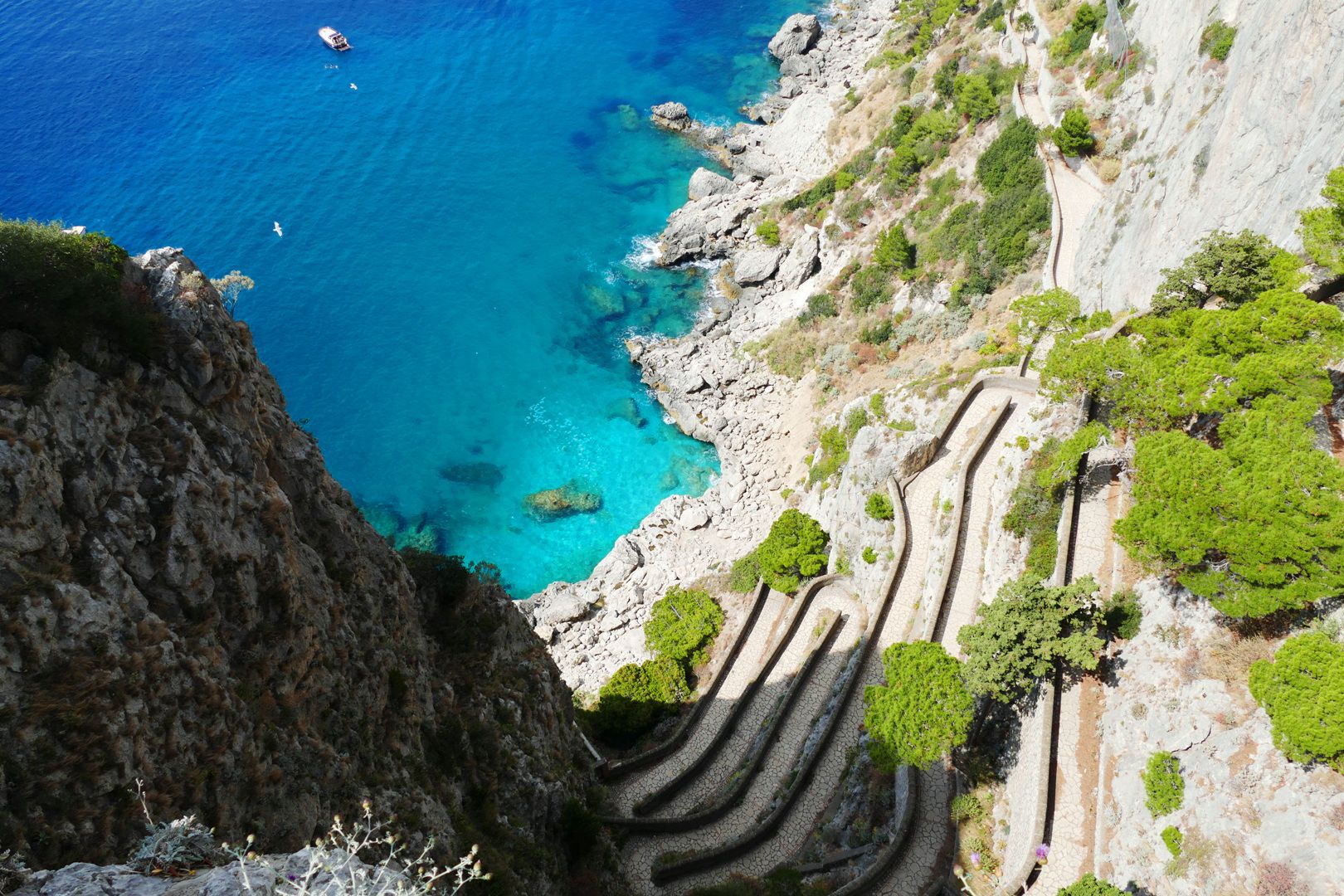 VILLA ZUM VERKAUF AUF CAPRI