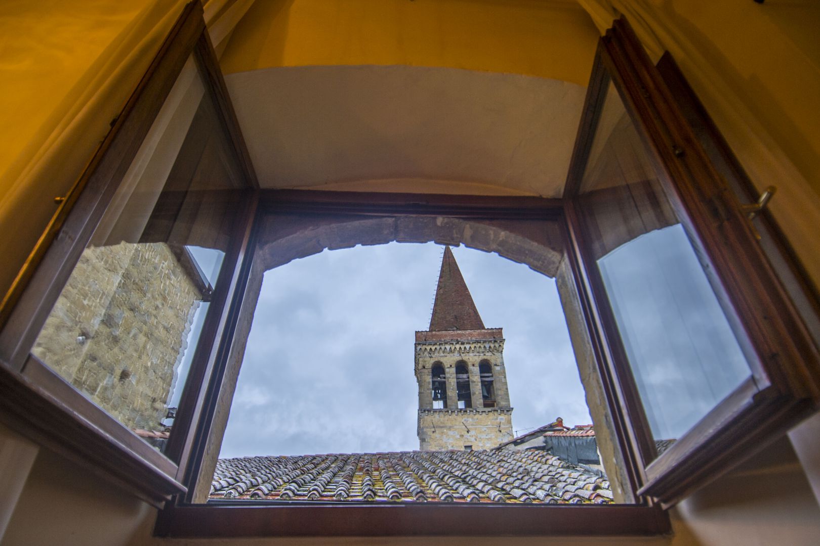 HAUS IN DER ALTSTADT - FLORENZ, VENEDIG, PERUGIA, ROM