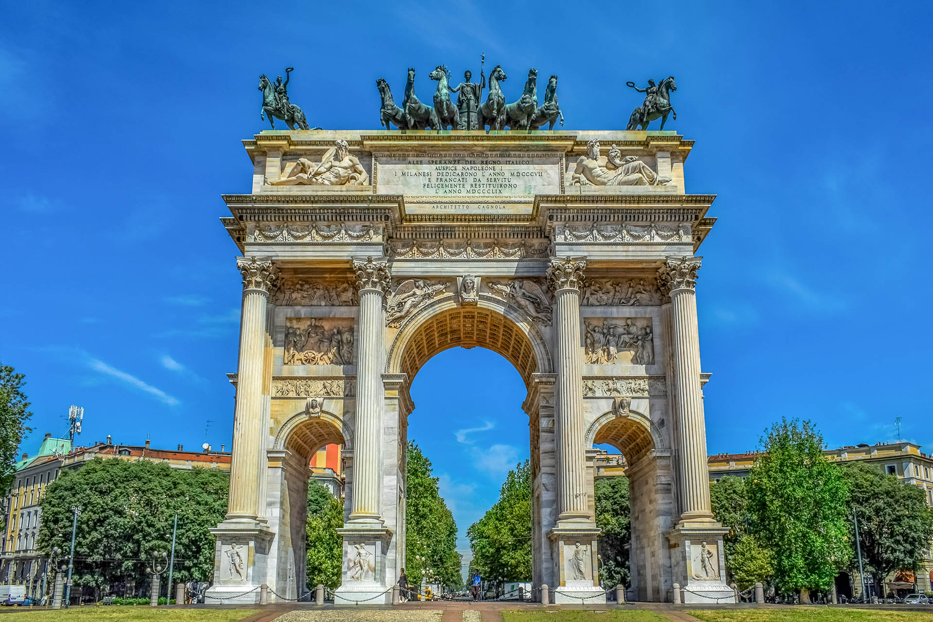 IMMOBILIEN IN ITALIEN, VILLEN, PENTHÄUSER, WOHNUNGEN WOHNUNGEN KAUFEN IN ITALIEN