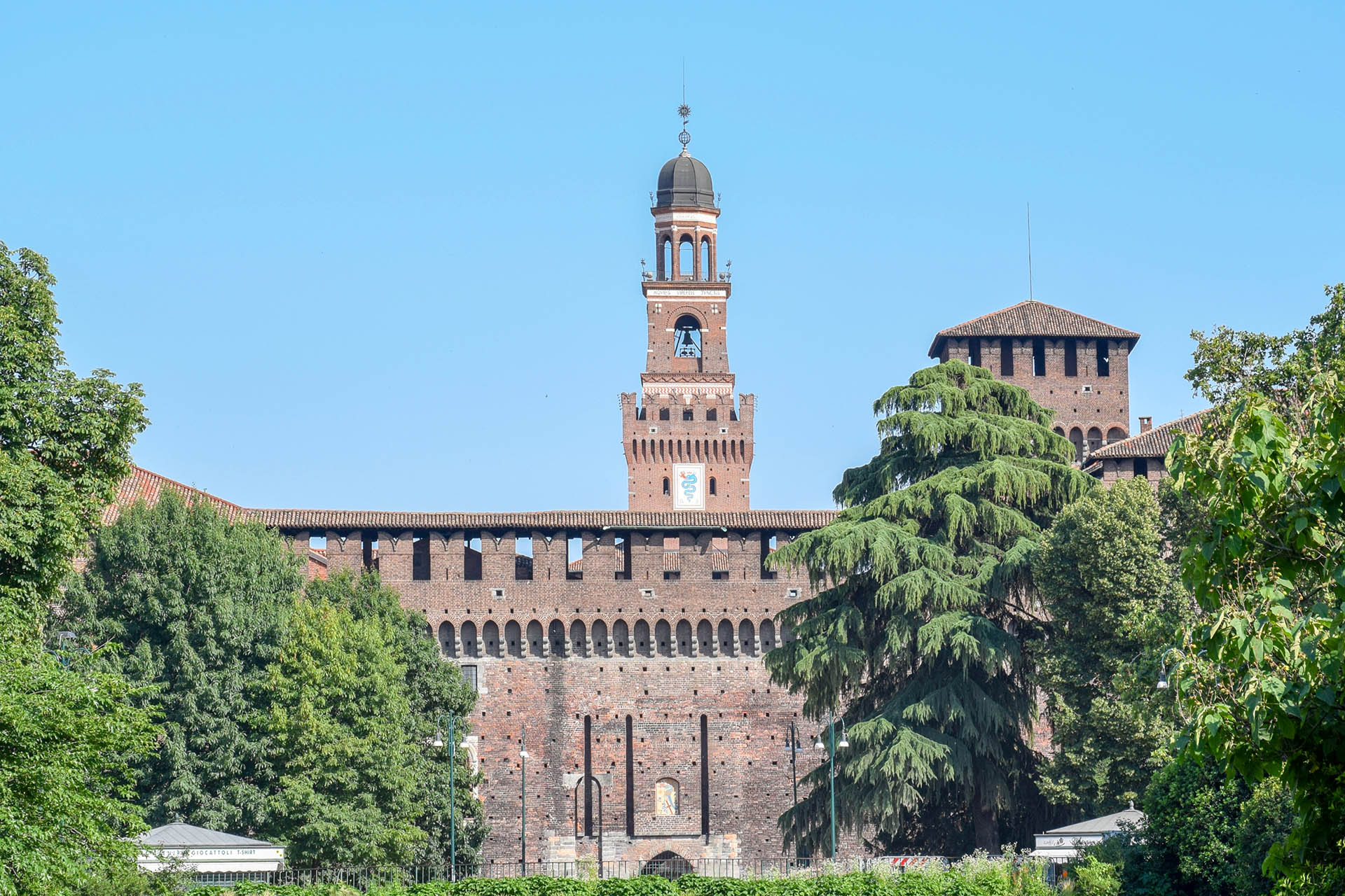 IMMOBILIEN IN ITALIEN, VILLEN, PENTHÄUSER, WOHNUNGEN WOHNUNGEN KAUFEN IN ITALIEN