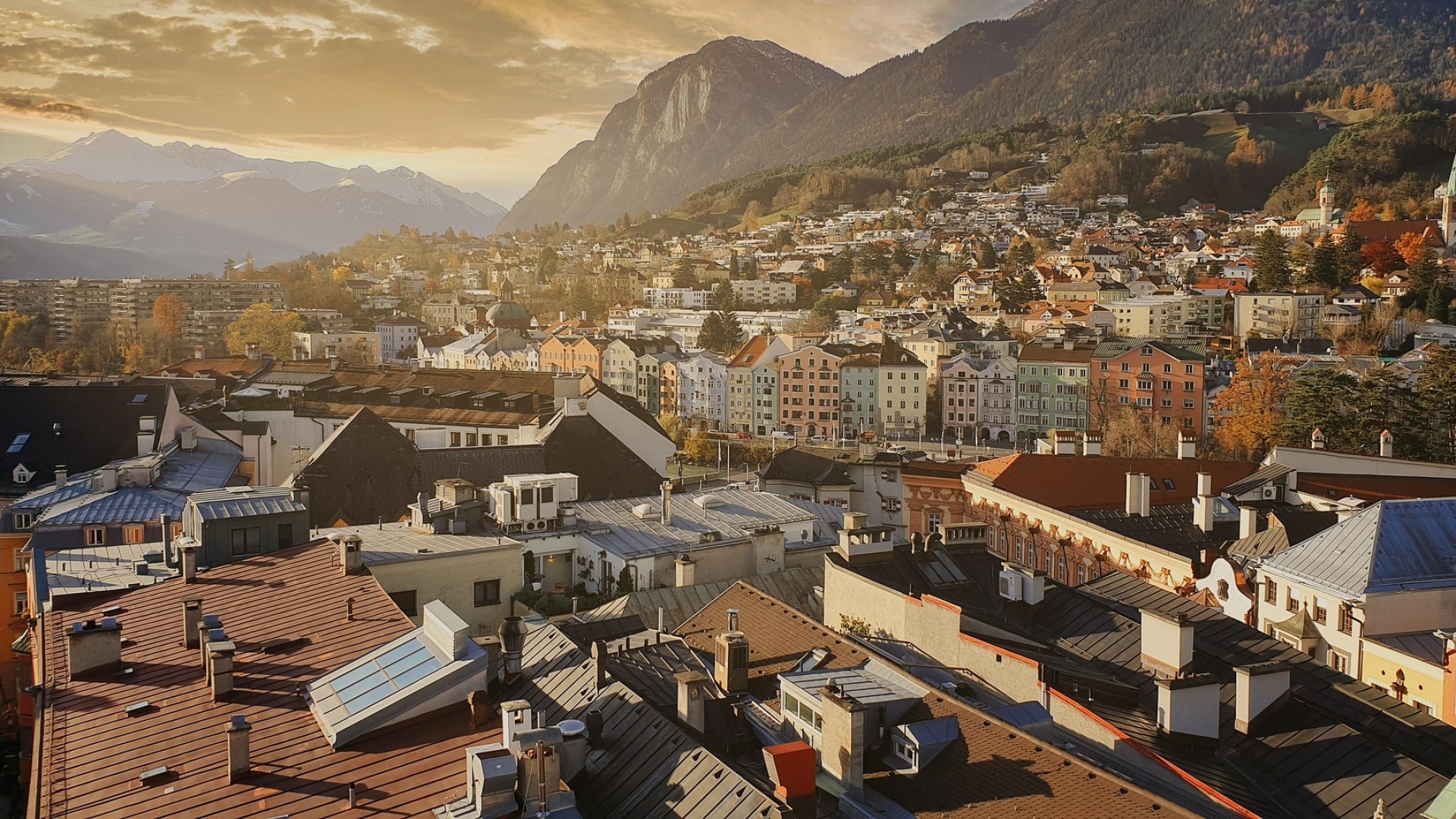 CHALETS UND LUXUSVILLEN ZU VERKAUFEN IN INNSBRUCK, ÖSTERREICH