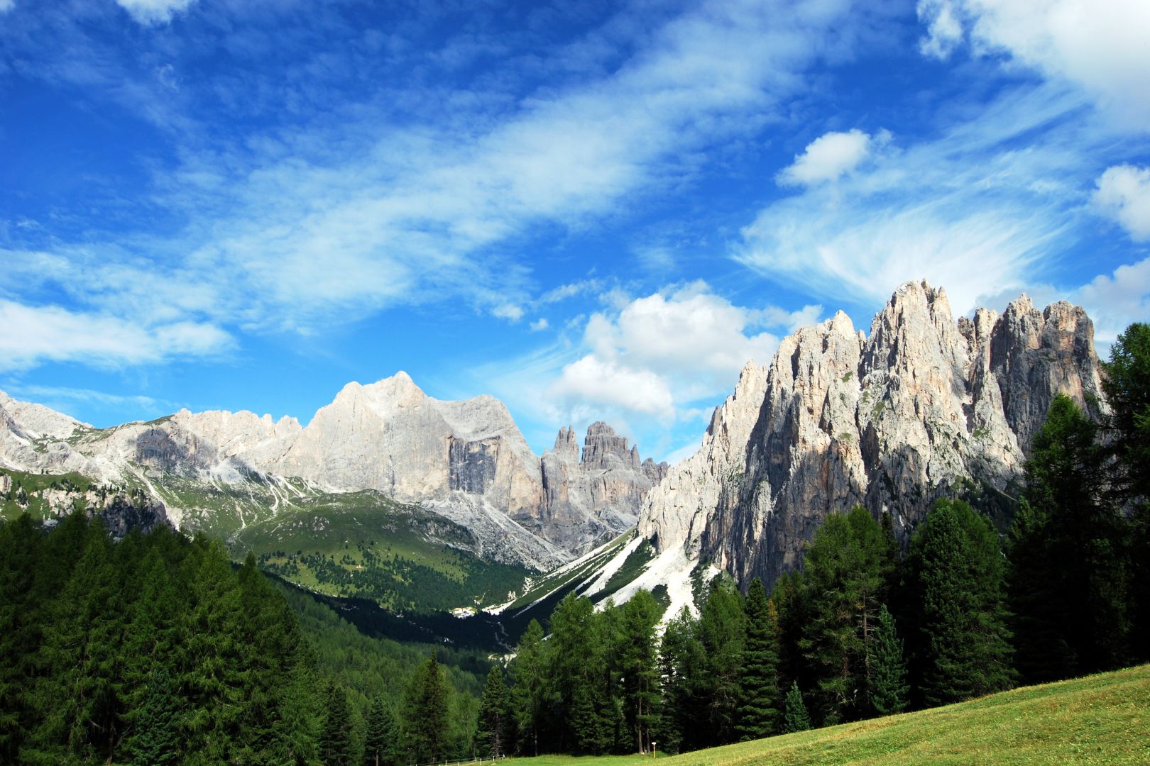 TRENTINO-SÜDTIROL: CHALET UND LUXUSHÄUSER ZU VERKAUFEN