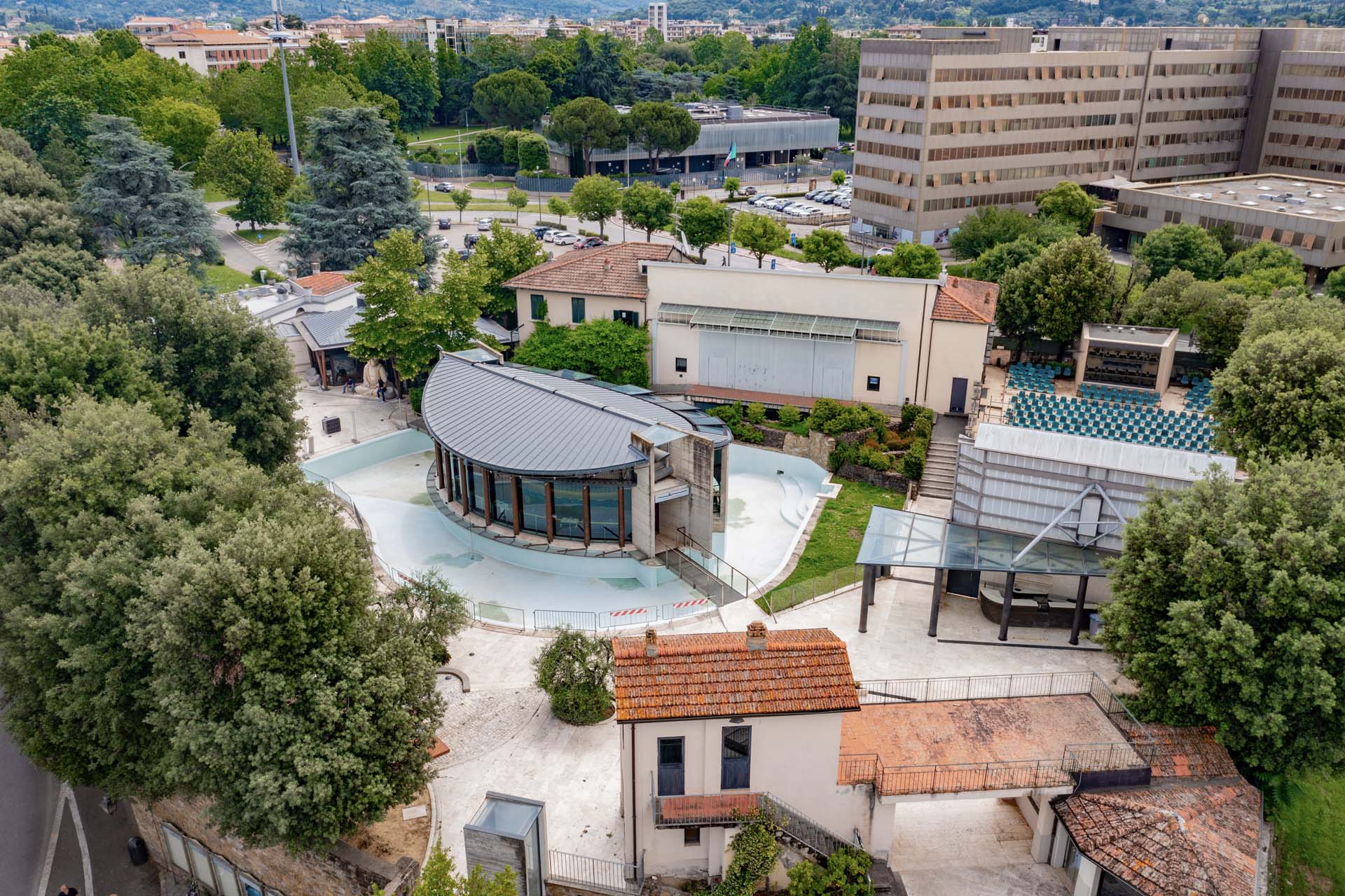 GEWERBEIMMOBILIEN ZUM VERKAUF IN ITALIEN | Romolini - Christie's