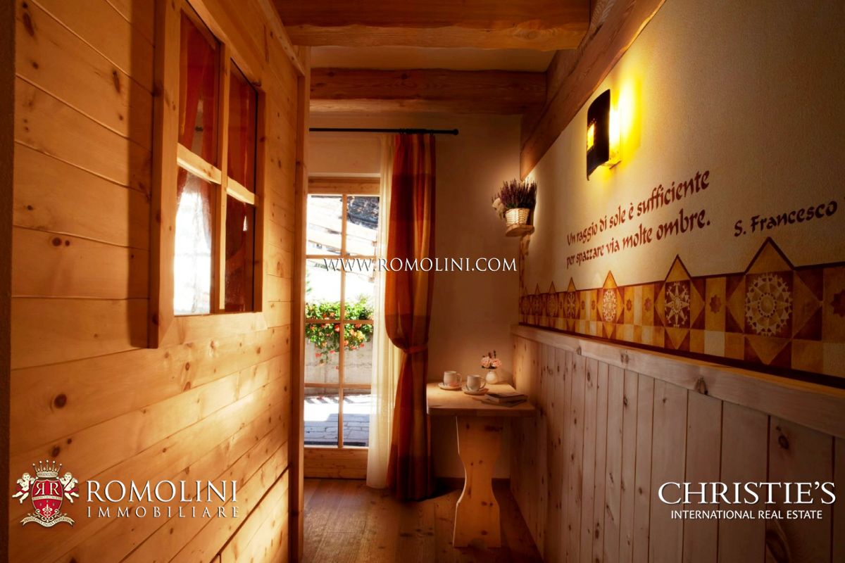 CHALET ZU VERKAUFEN - BERGHÜTTE KAUFEN, Ski-Immobilien