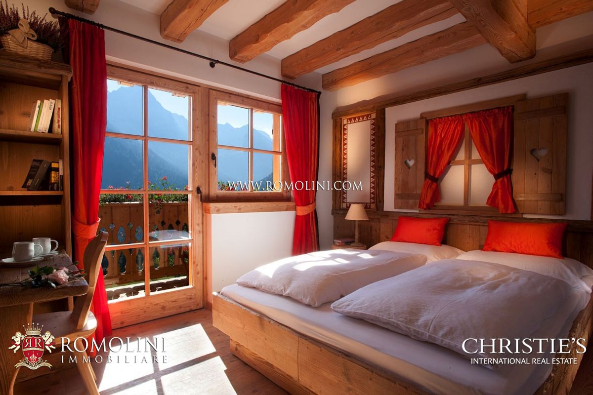 CHALET ZU VERKAUFEN - BERGHÜTTE KAUFEN, Ski-Immobilien