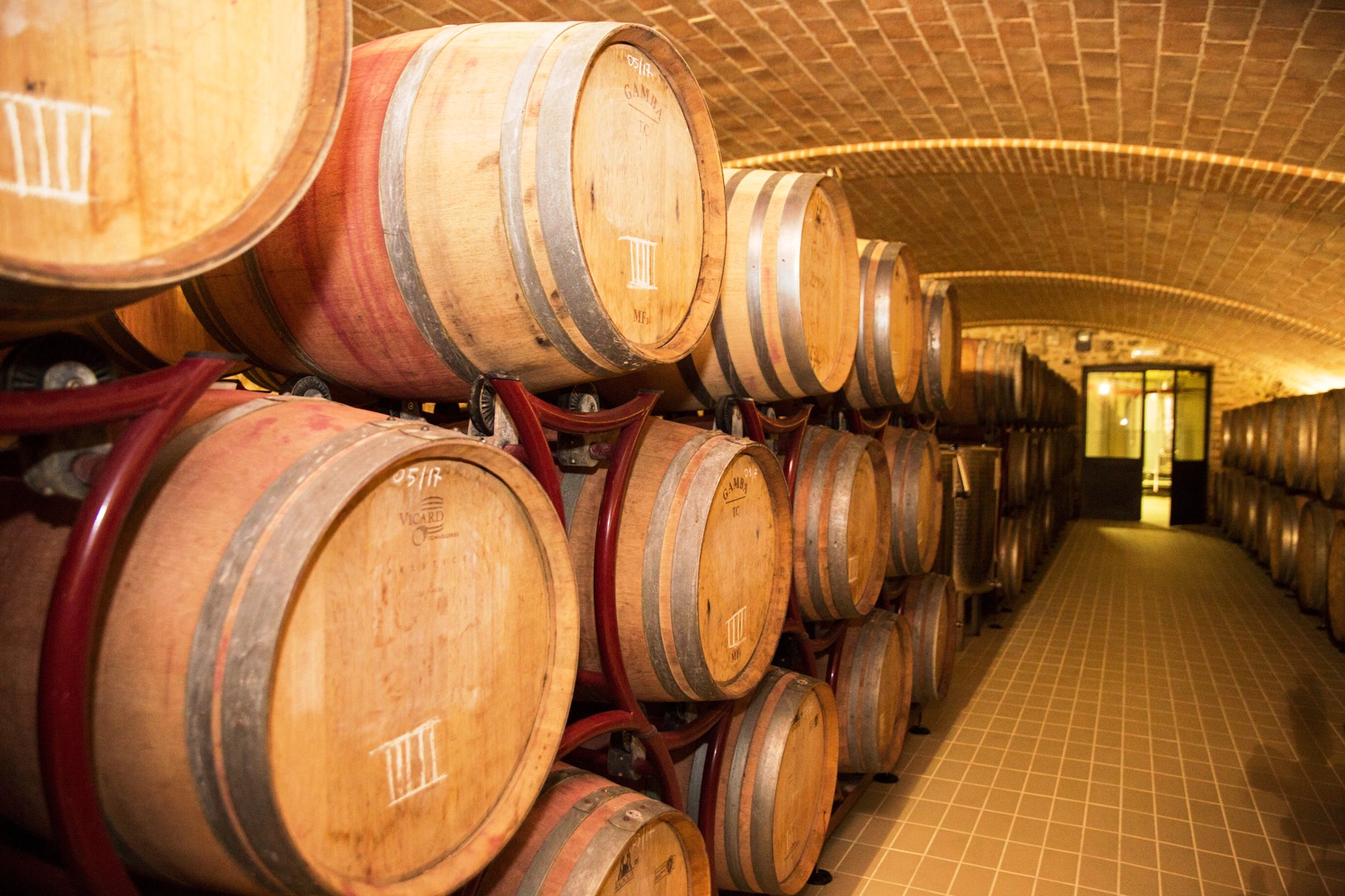 WINE COUNTRY - WEINGÜTER UND WEINBERGE KAUFEN IN ITALIEN