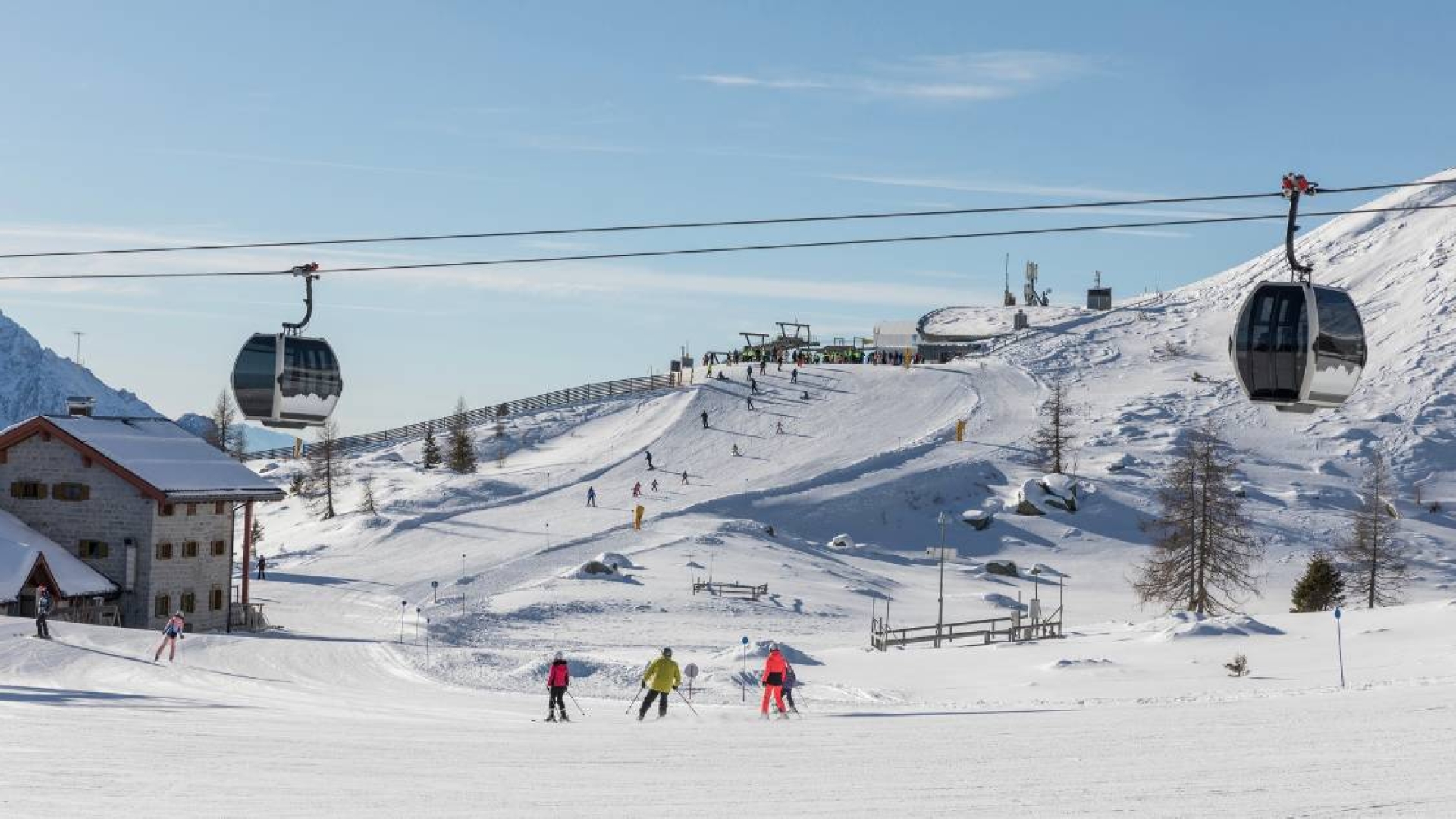 SKI, SKIORTE - CHALET, VILLA, WOHNUNG UND HAUS AUF DEN SKIPISTEN ZU VERKAUFEN