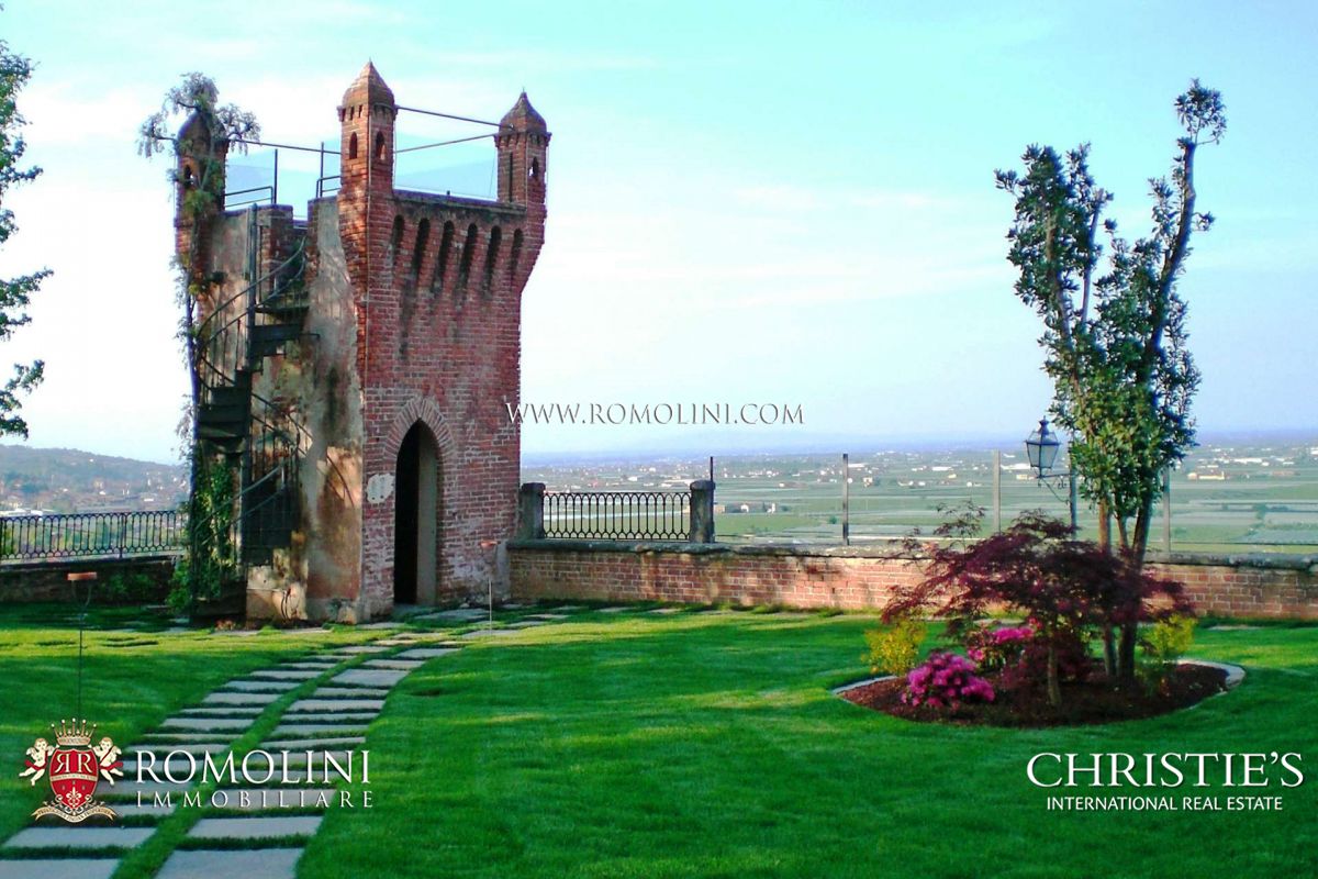 PROPERTIES, VINEYARDS & WINERIES FOR SALE IN MONFERRATO, CASTLES FOR SALE IN PIEDMONT, FARMS AND FARMHOUSES FOR SALE IN MONFERRATO