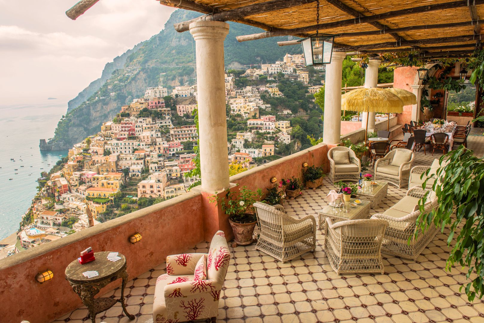 AMALFI COAST REAL ESTATE, ITALIAN PROPERTY VILLAS APARTMENTS FOR SALE. 