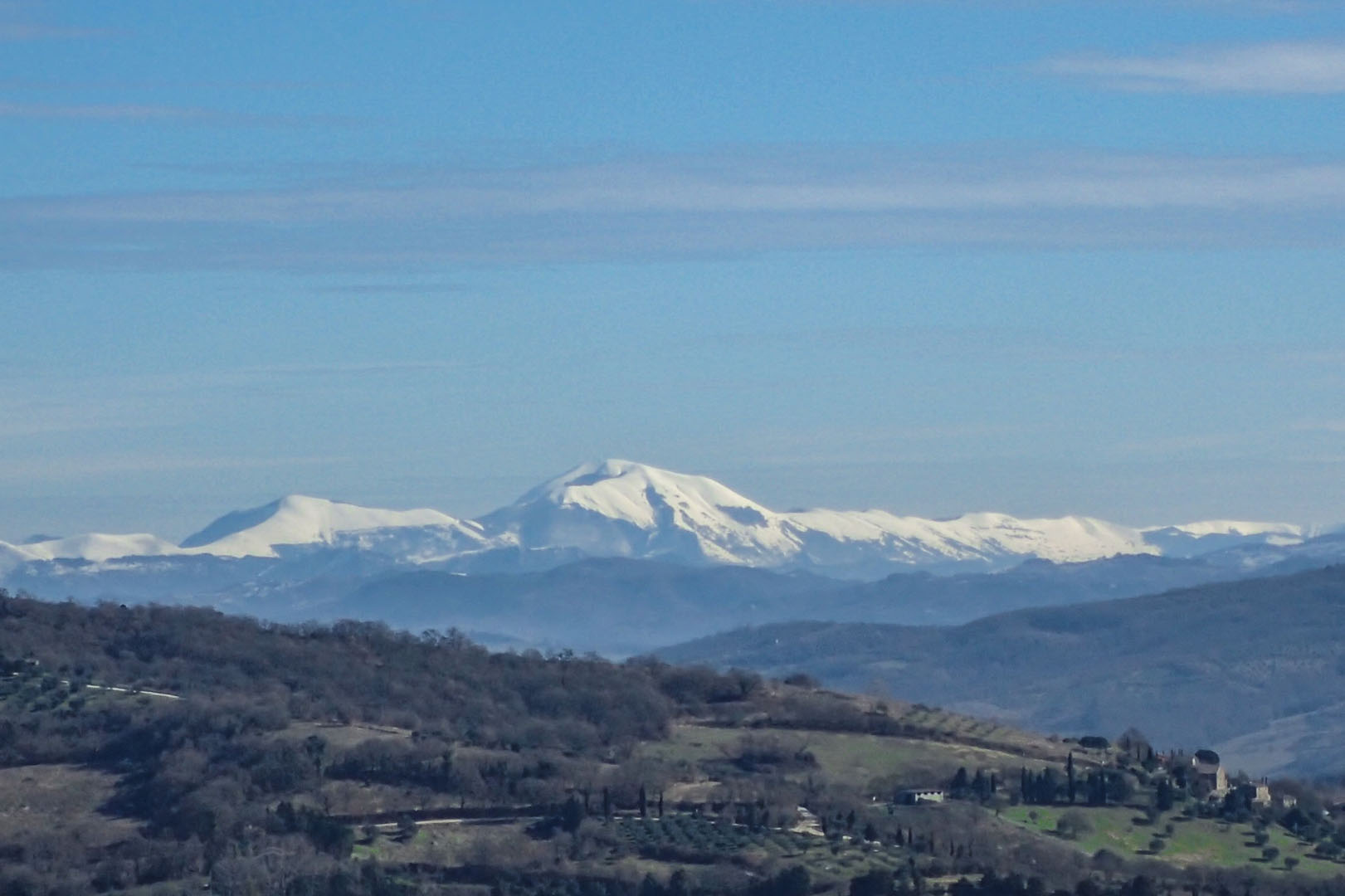 NICCONE VALLEY REAL ESTATE - ITALIAN PROPERTY FOR SALE IN NICCONE VALLEY.