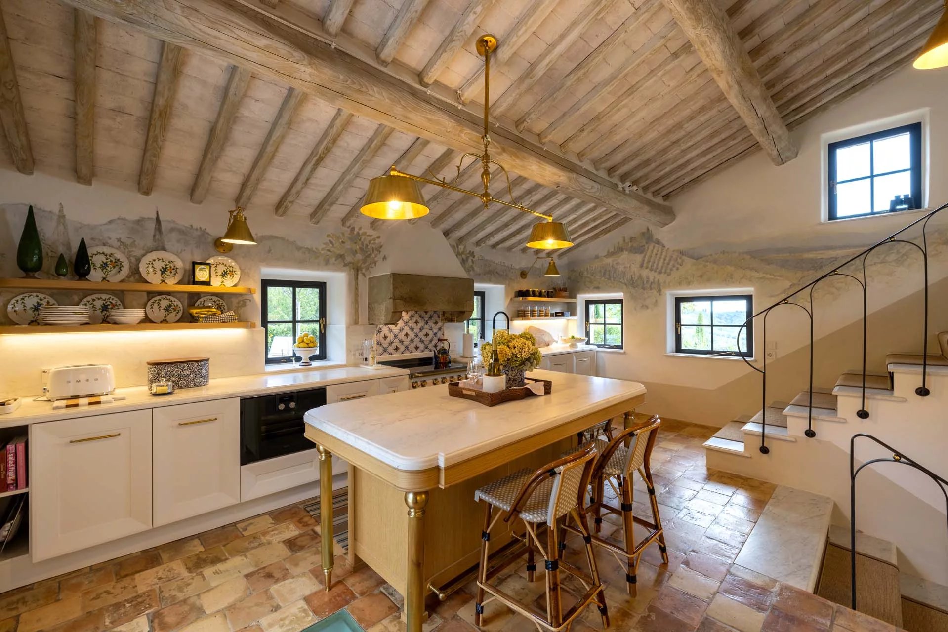 The annex: an independent and versatile space