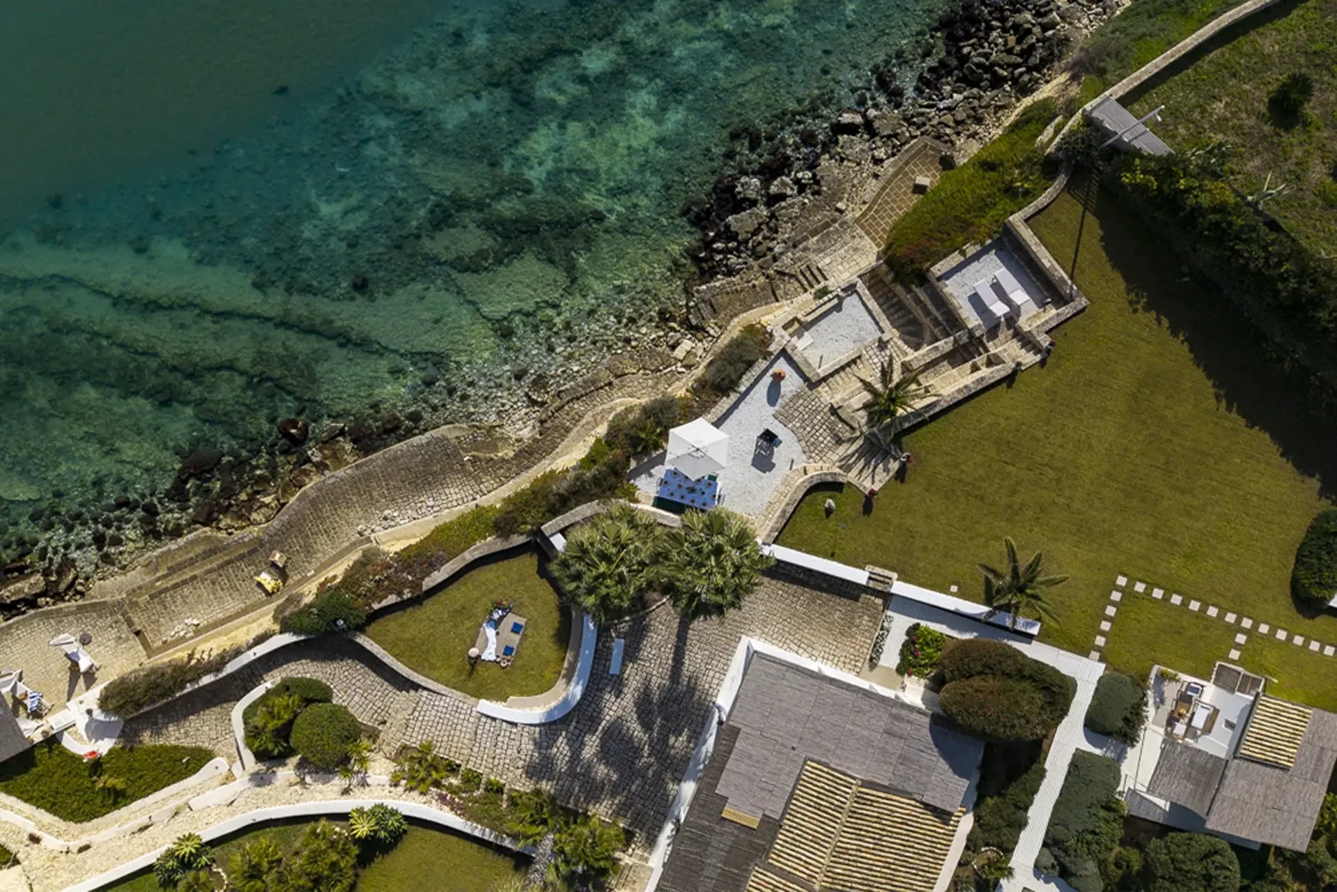 Sea and lake: two different luxury experiences