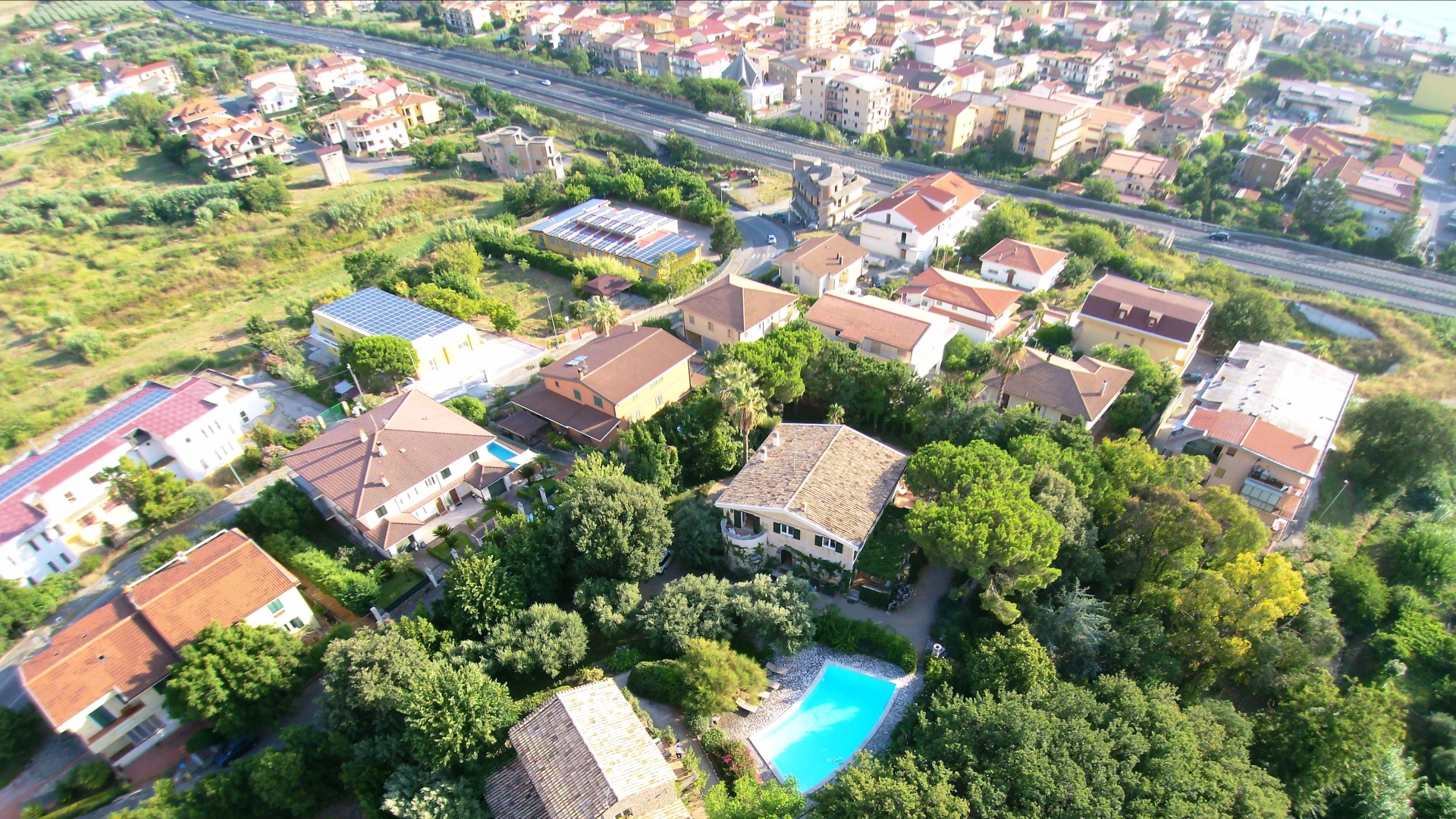 LUXURY WATERFRONT VILLAS FOR SALE IN FALERNA, CALABRIA