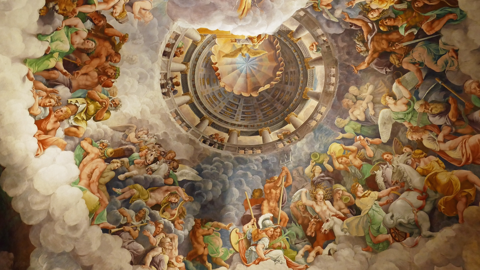 RESTORED FARMHOUSES AND HISTORIC VILLAS FOR SALE IN QUINGENTOLE