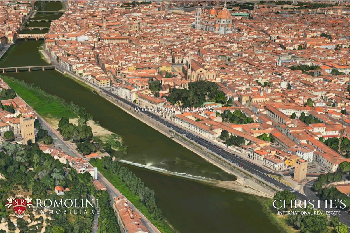PROPERTY FOR SALE IN LUNGARNO FLORENCE, APARTMENTS, FLATS, TOWNHOUSES FOR SALE FLORENCE LUNGARNI VIEW