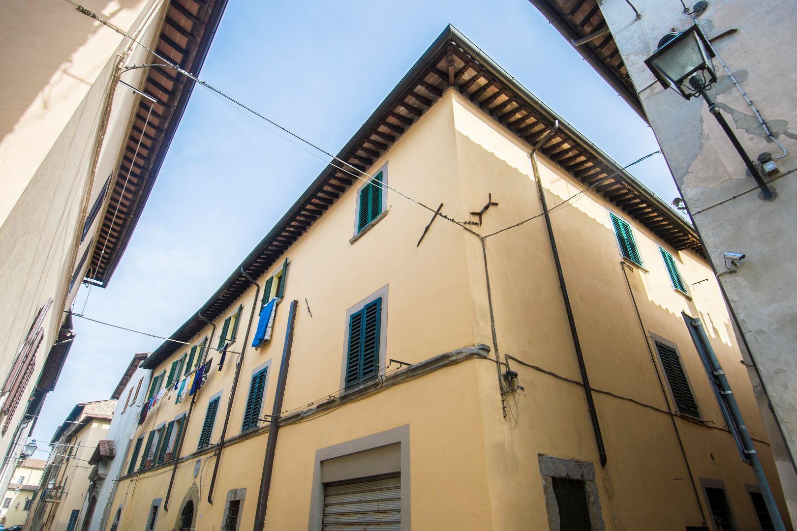 CONDO AND CO-OP APARTMENTS IN ITALY FOR SALE