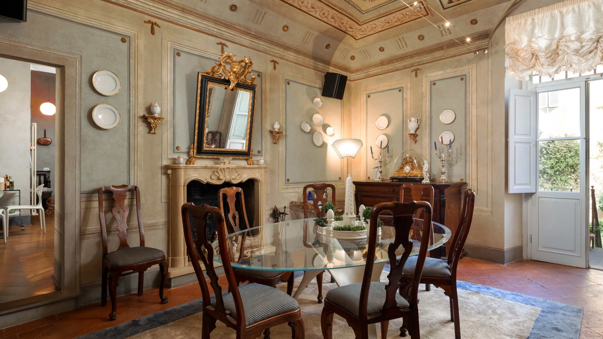 LUXURY APARTMENTS, PENTHOUSES AND HOUSES FOR SALE IN AREZZO