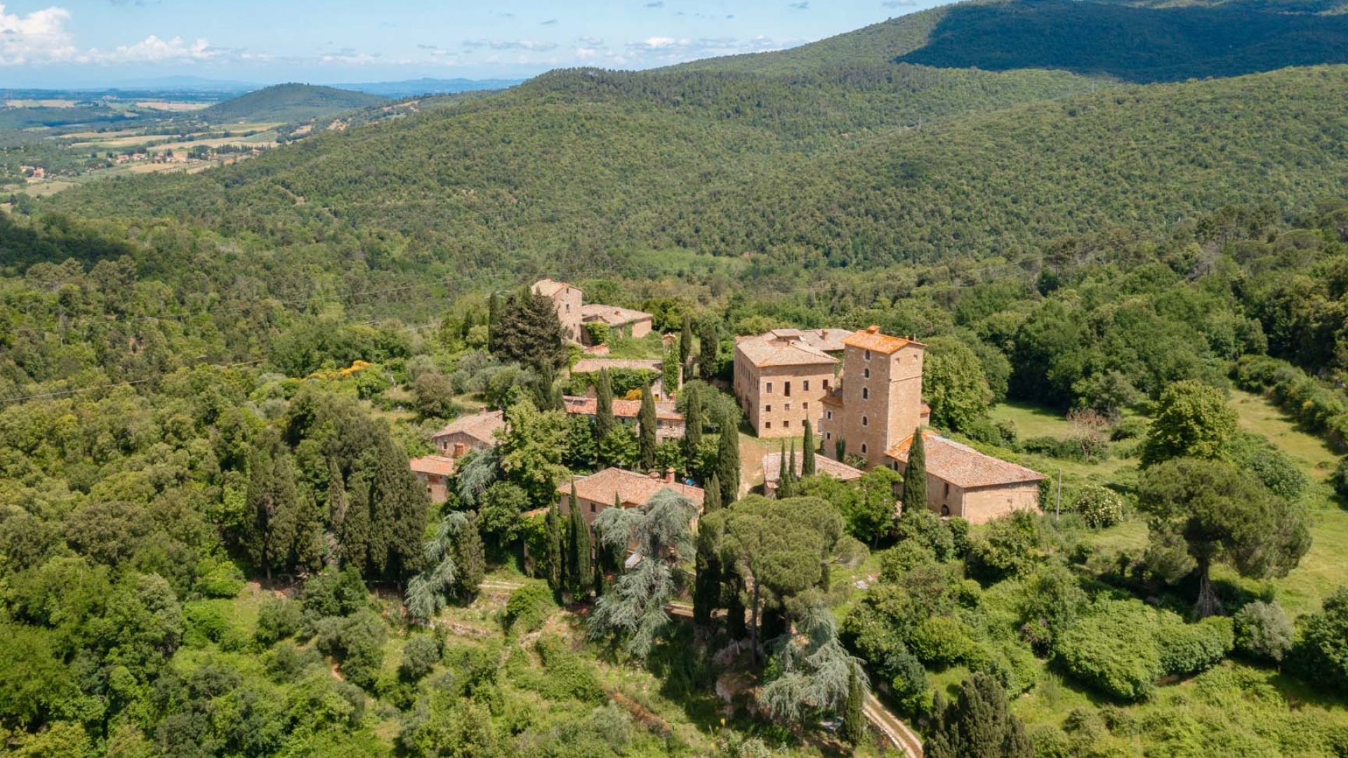 FARMHOUSE TO BE RESTORED TUSCANY, RUIN, RESTORATION PROJECT TUSCANY 