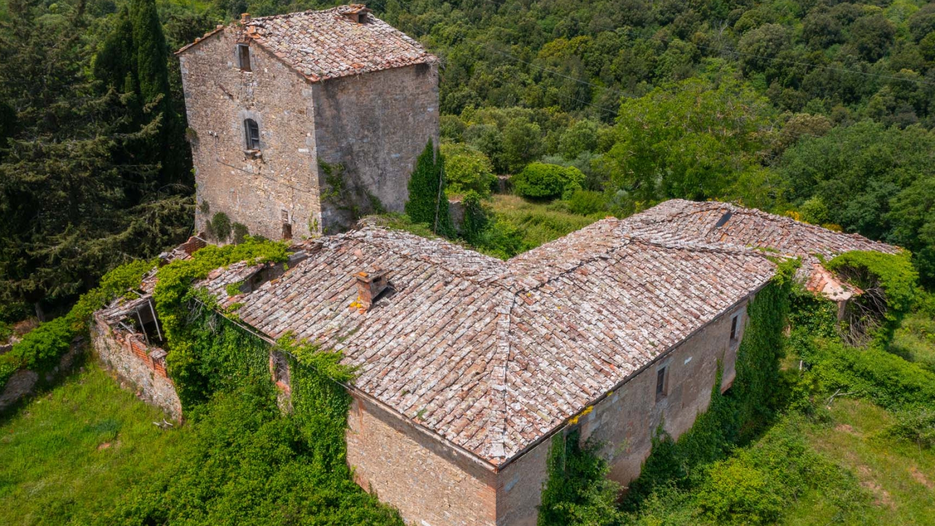 FARMHOUSE TO BE RESTORED TUSCANY, RUIN, RESTORATION PROJECT TUSCANY 