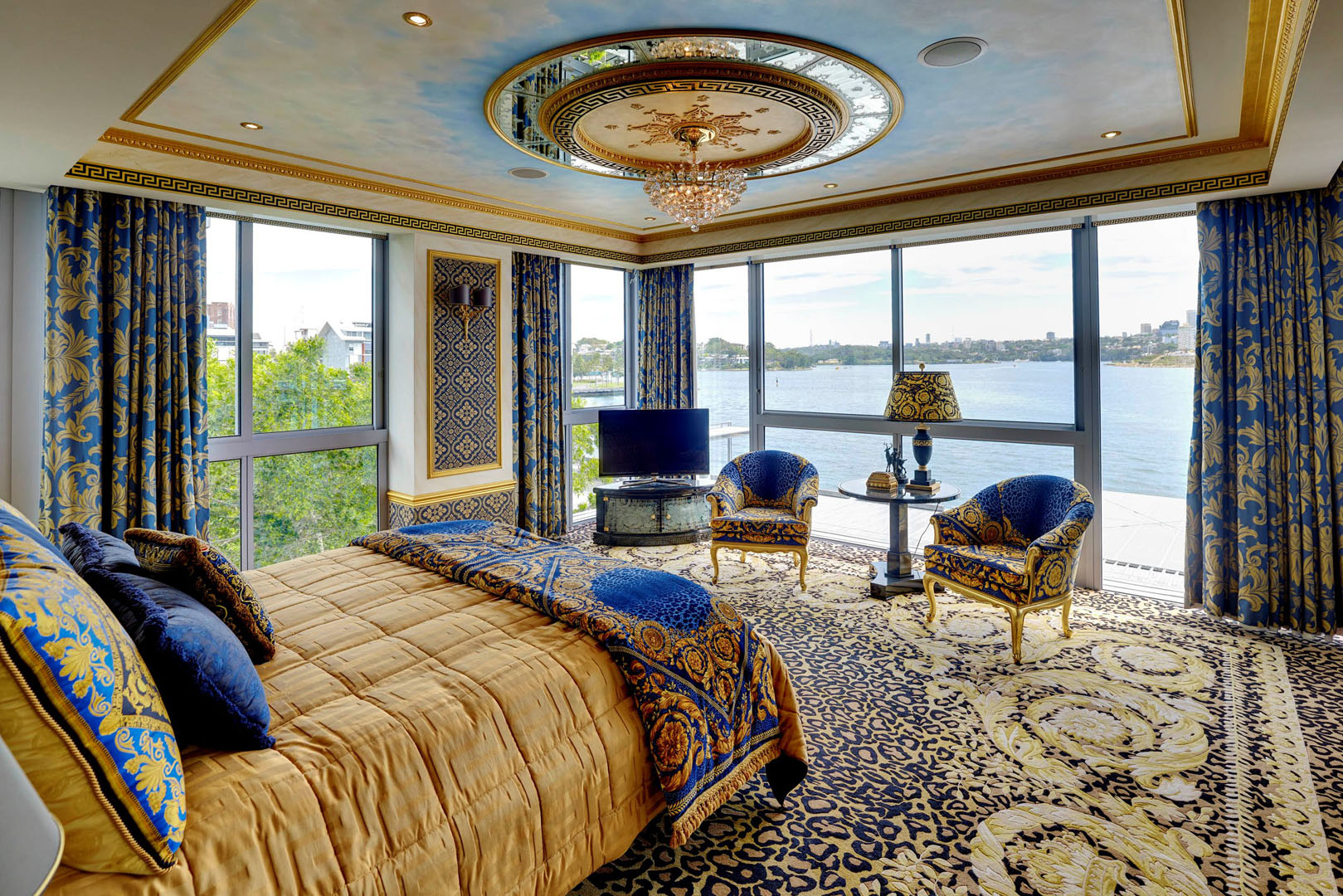 SEA VIEW LUXURY VILLA FOR SALE IN AUSTRALIA