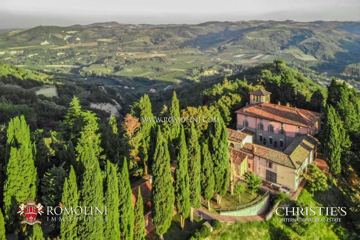 EMILIA ROMAGNA - EXCLUSIVE PROPERTY FOR SALE IN ITALY - SEASIDE