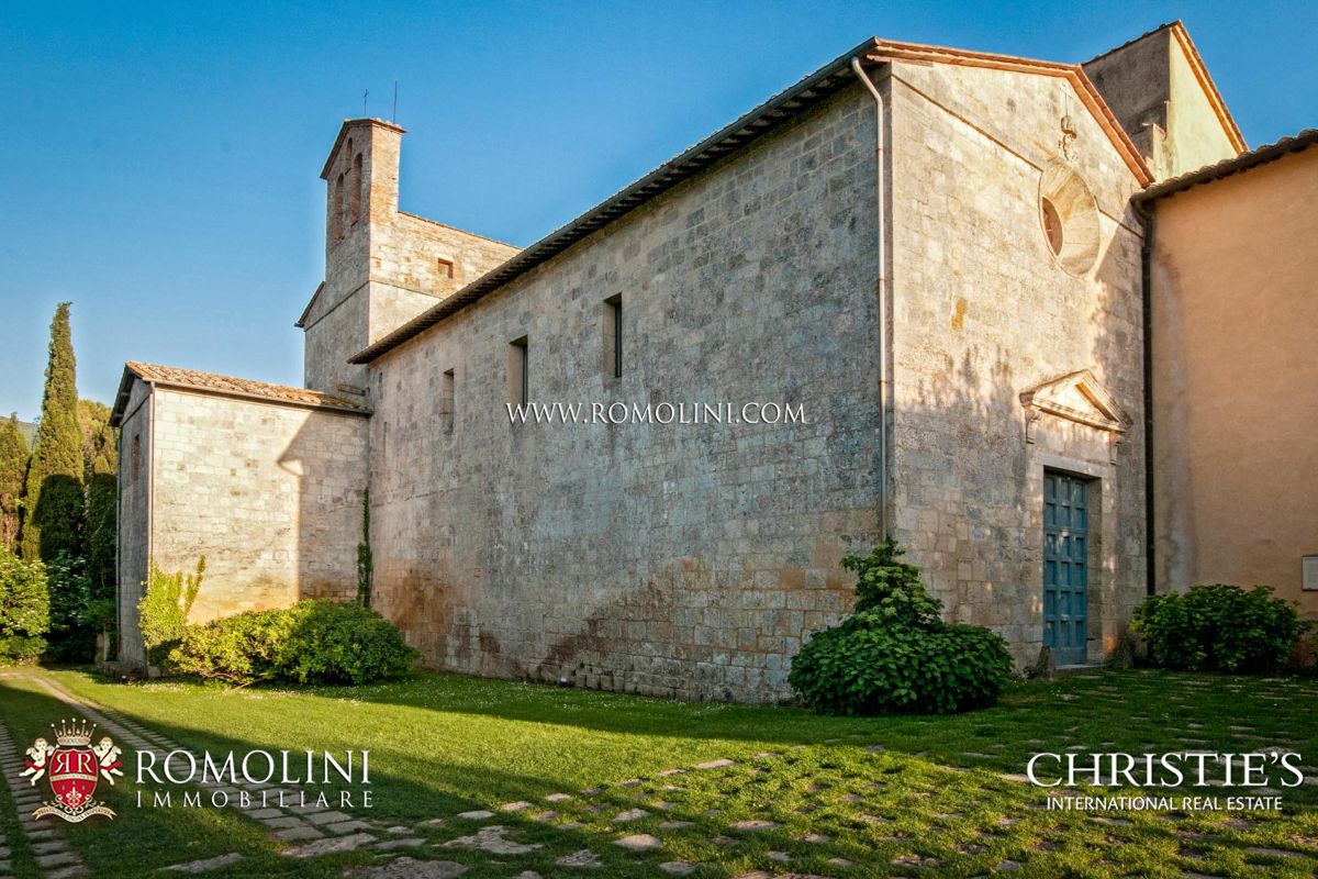 CONVENT FOR SALE IN ITALY