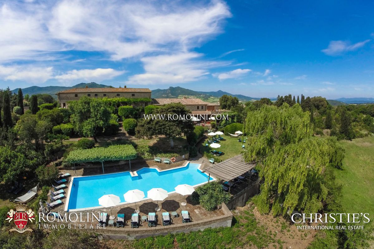 AGRITURISMO FOR SALE IN TUSCANY
