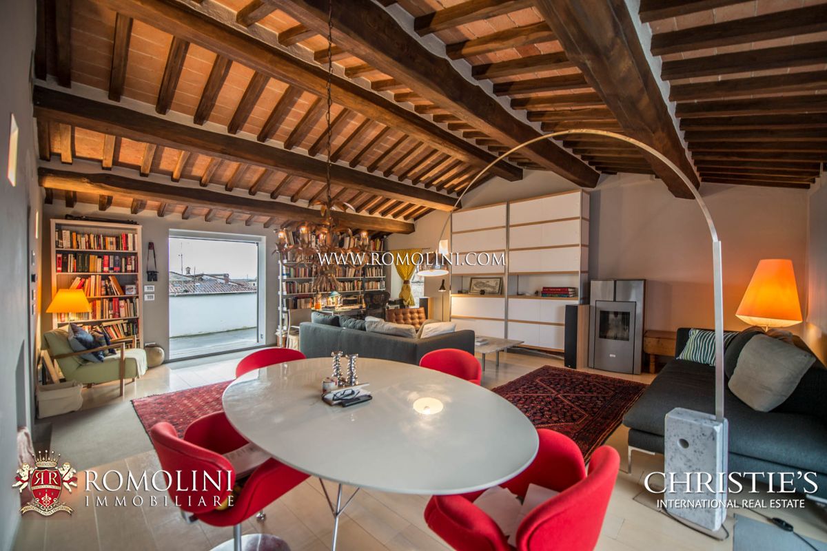 LUXURY PENTHOUSE WITH TERRACES FOR SALE, ITALY