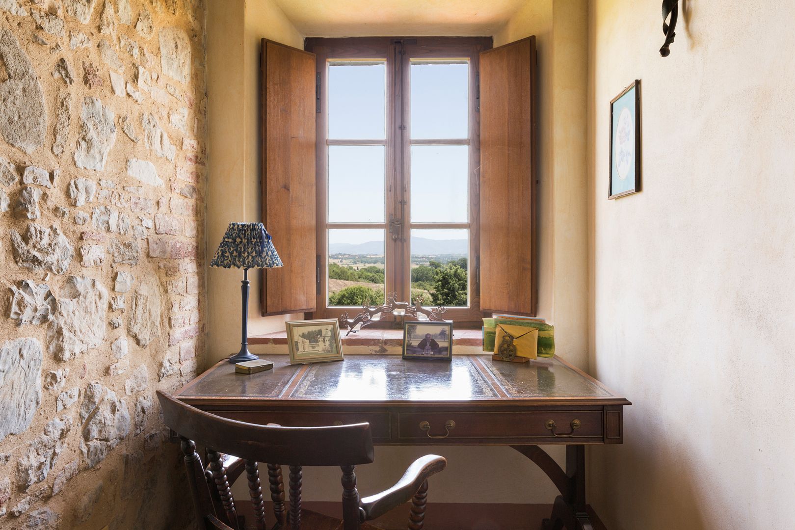 SEMI-DETACHED HOUSE FOR SALE IN ITALY