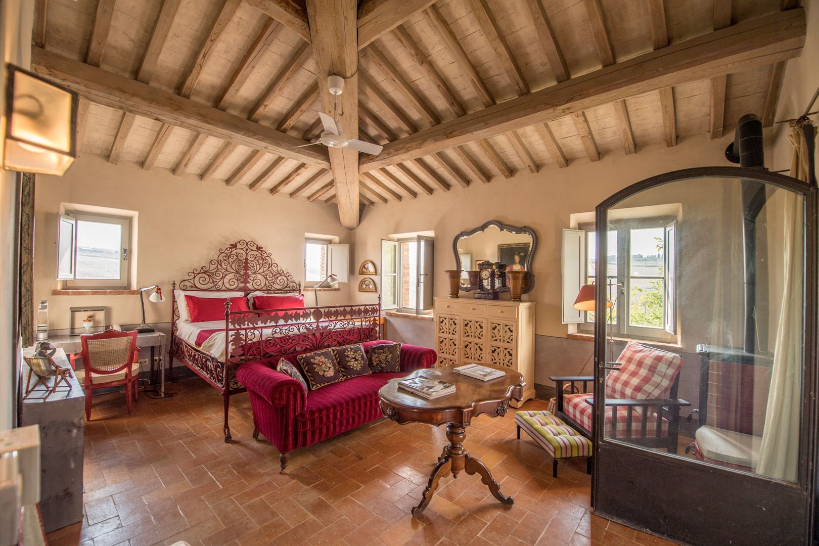 SEMI-DETACHED HOUSE FOR SALE IN ITALY