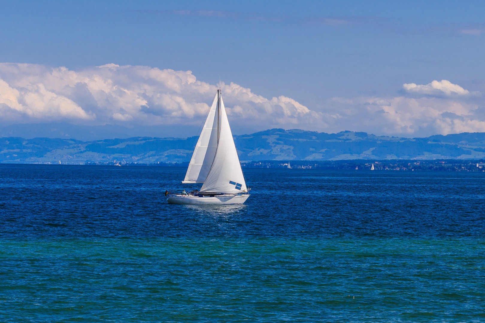 BOATING & YACHTING REAL ESTATE- PROPERTY WITH BOAT SLIP FOR SALE IN ITALY