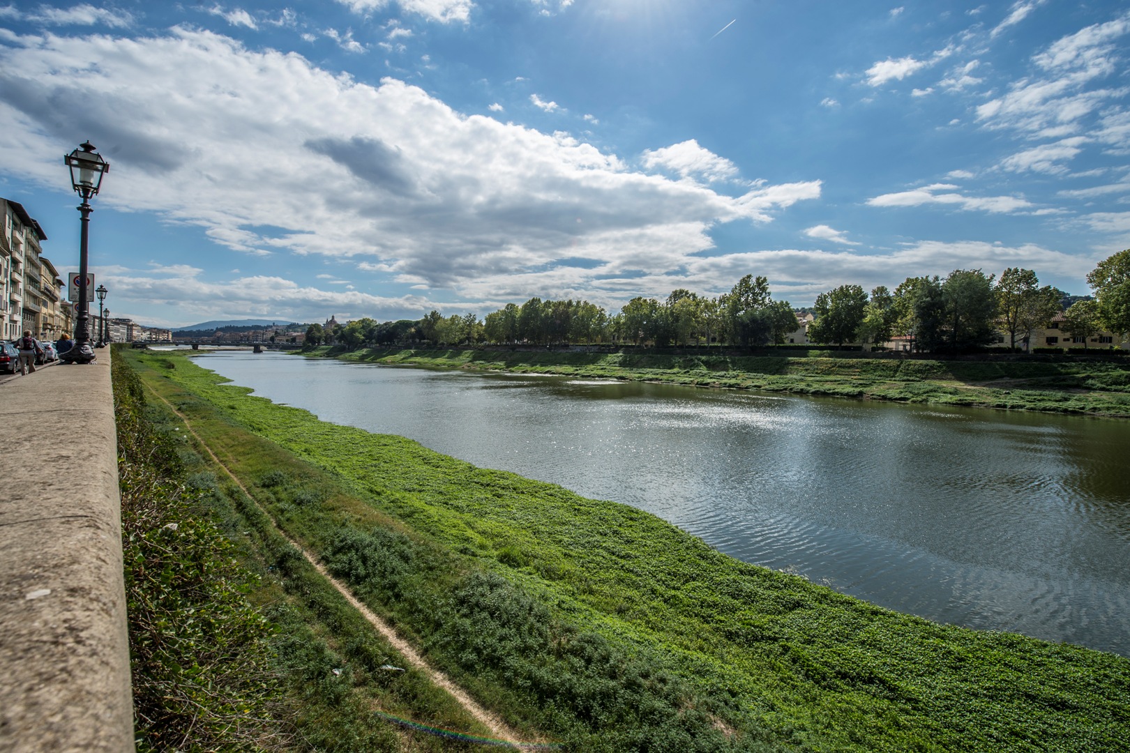 LAKE AND RIVER - LAKE HOMES, RIVER VILLAS AND WATERFRONT PROPERTIES FOR SALE IN ITALY