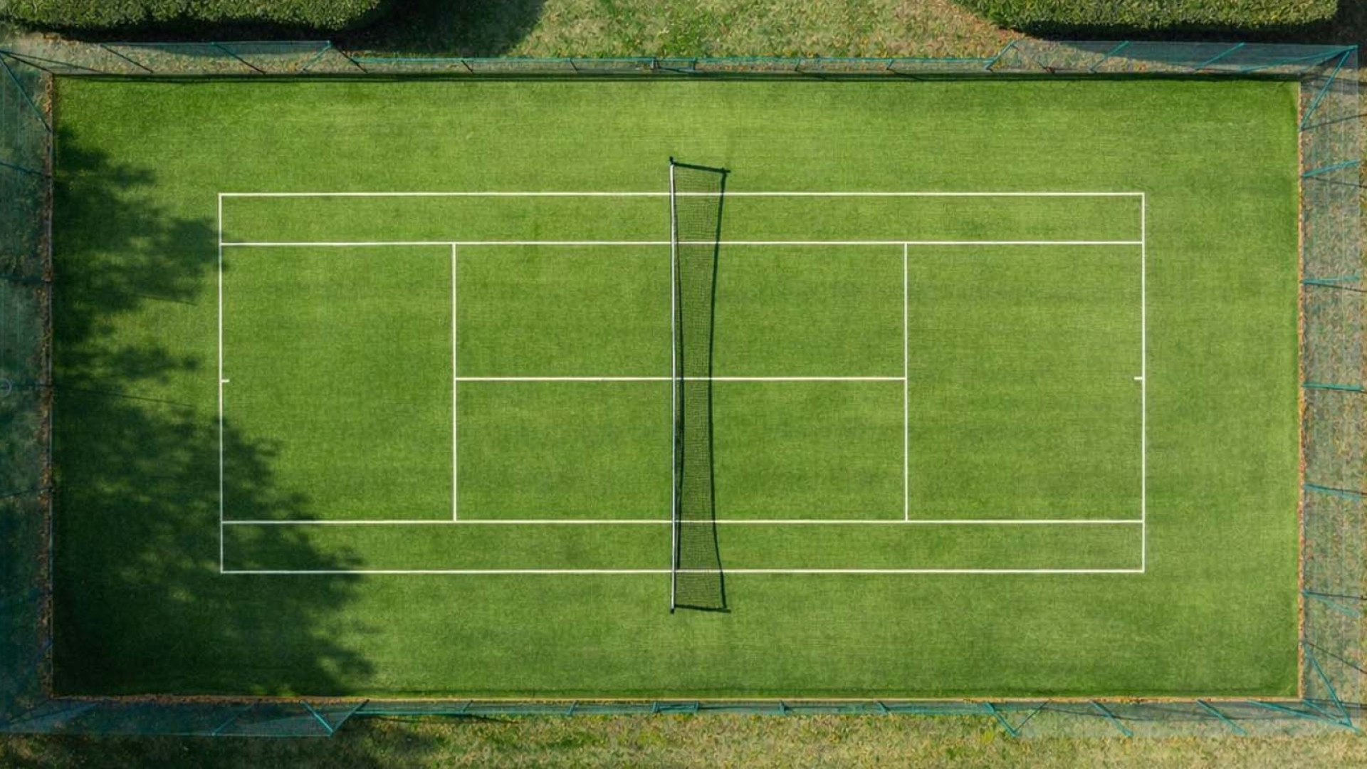 LUXURY ITALIAN HOUSES WITH TENNIS COURT, FARMHOUSES AND VILLAS, PROPERTY WITH TENNIS COURT FOR SALE IN ITALY