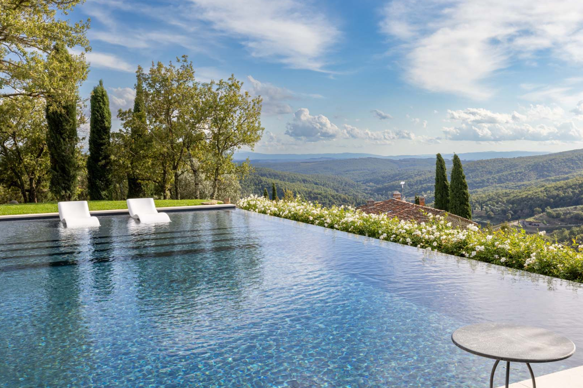 IMMOBILI DI PRESTIGIO IN VENDITA, VILLE DI LUSSO, CASALI IN TOSCANA & UMBRIA, CASOLARE IN UMBRIA, CASTELLI E RUSTICI VENDITA