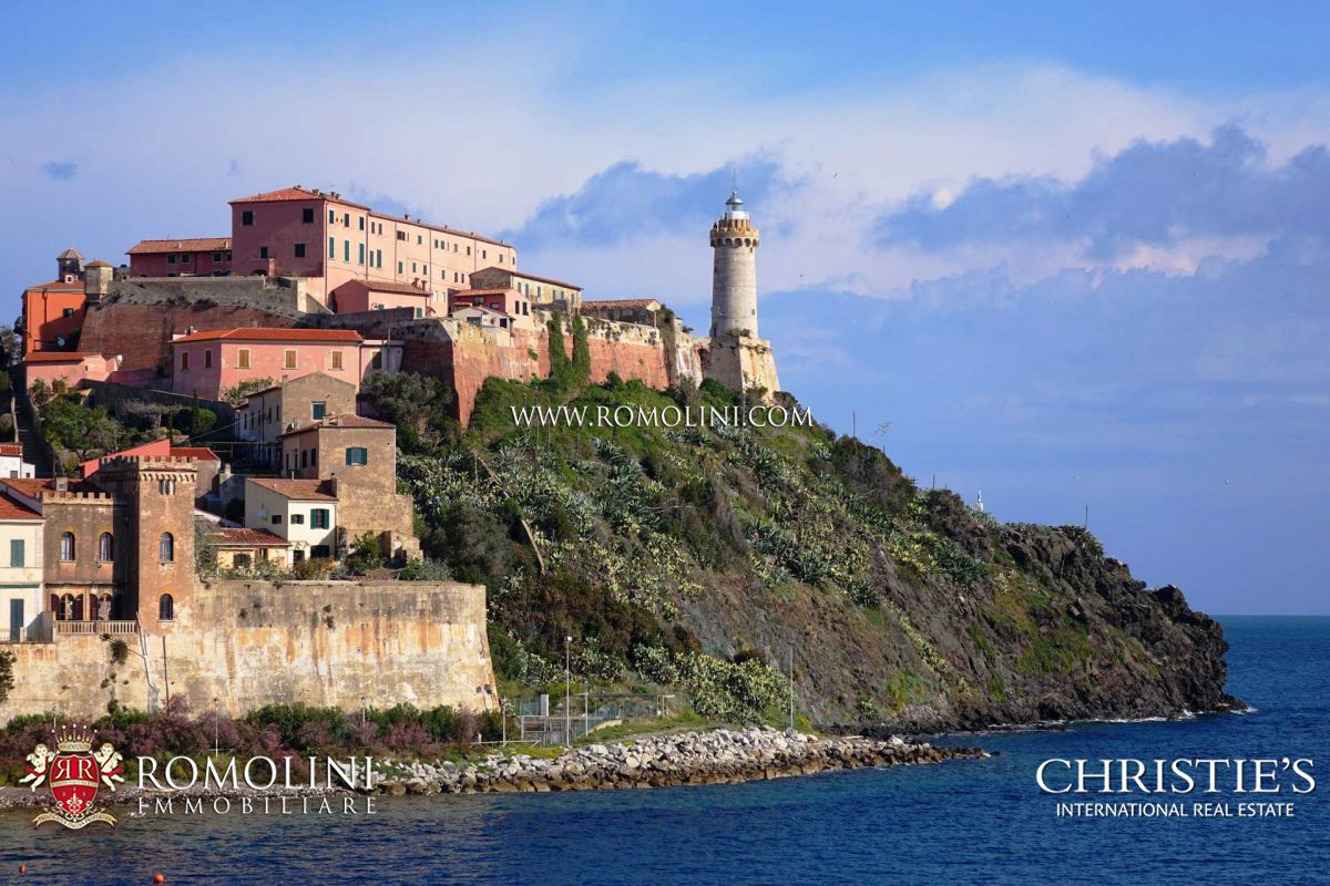 ISOLA D'ELBA: VILLE VISTA MARE, APPARTAMENTI FRONTE MARE IN VENDITA