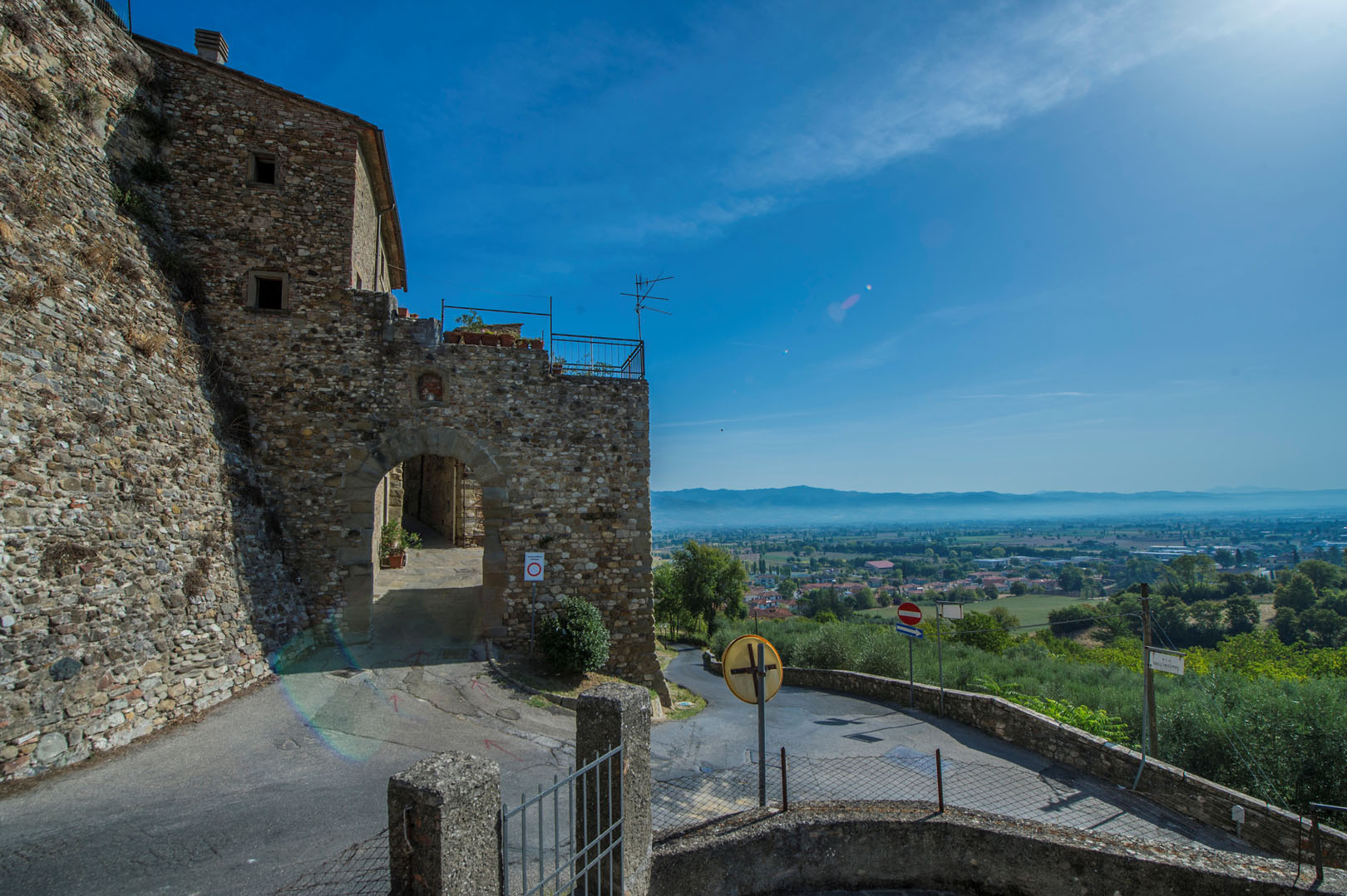 VALTIBERINA VILLE CASALI AGRITURISMI IN VENDITA