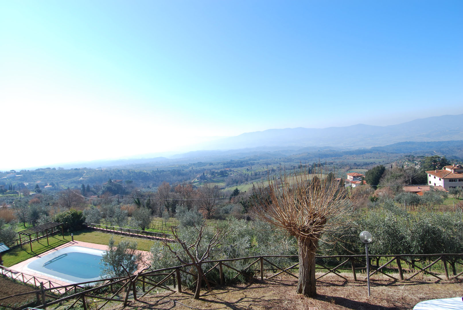 VALDARNO IMMOBILI DI PRESTIGIO IN VENDITA, VILLE E CASALI IN VALDARNO IN VENDITA