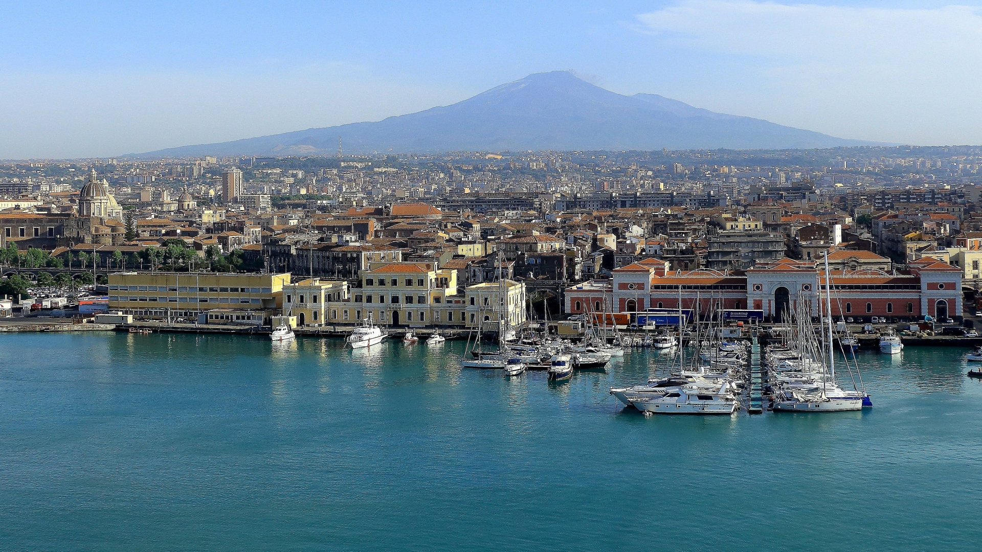 VILLE VISTA MARE, HOTEL DI LUSSO E CASE COLONICHE IN VENDITA A CATANIA